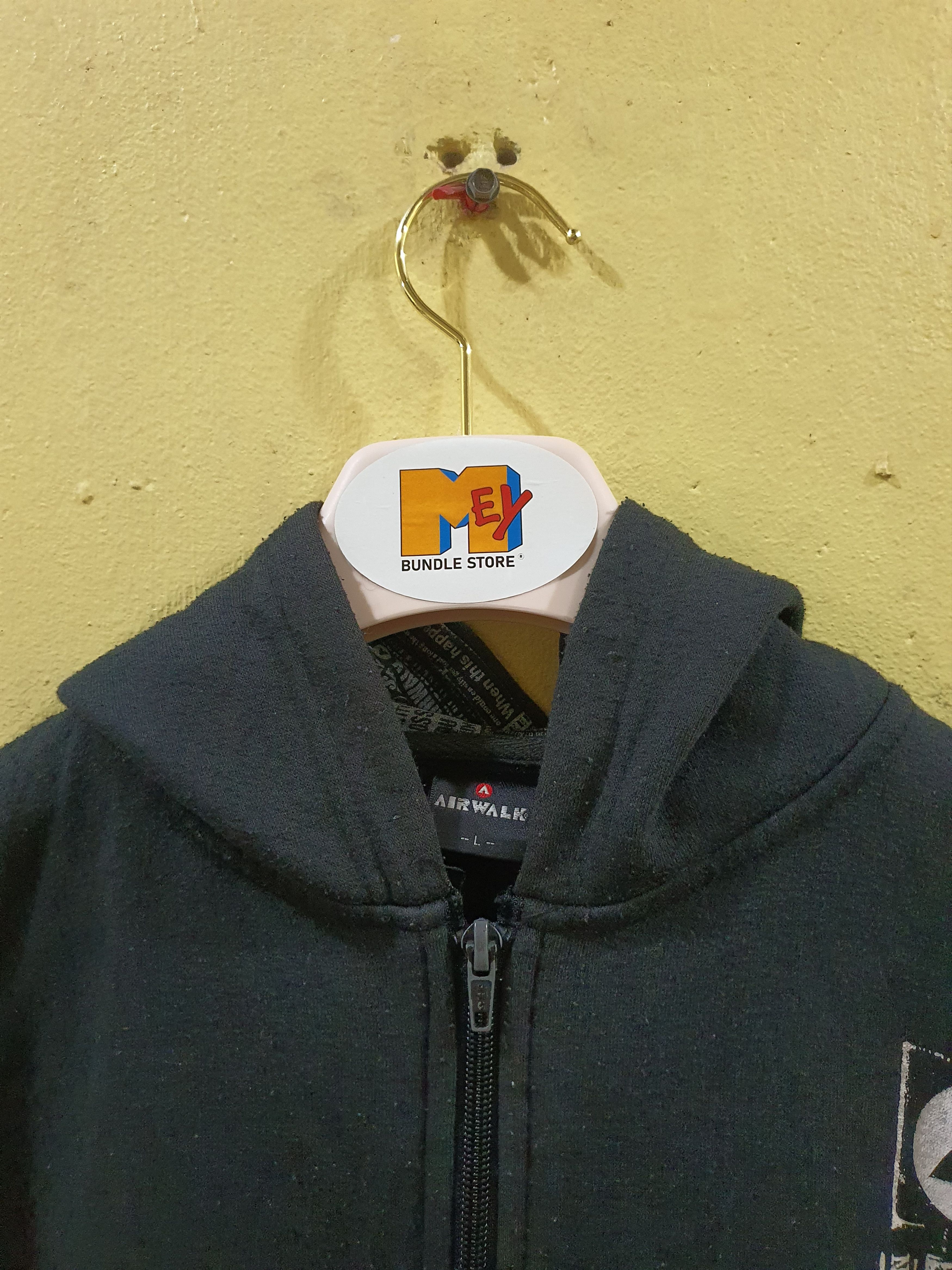 Airwalk Airwalk zip-up hoodie Size US L / EU 52-54 / 3 - 4 Thumbnail