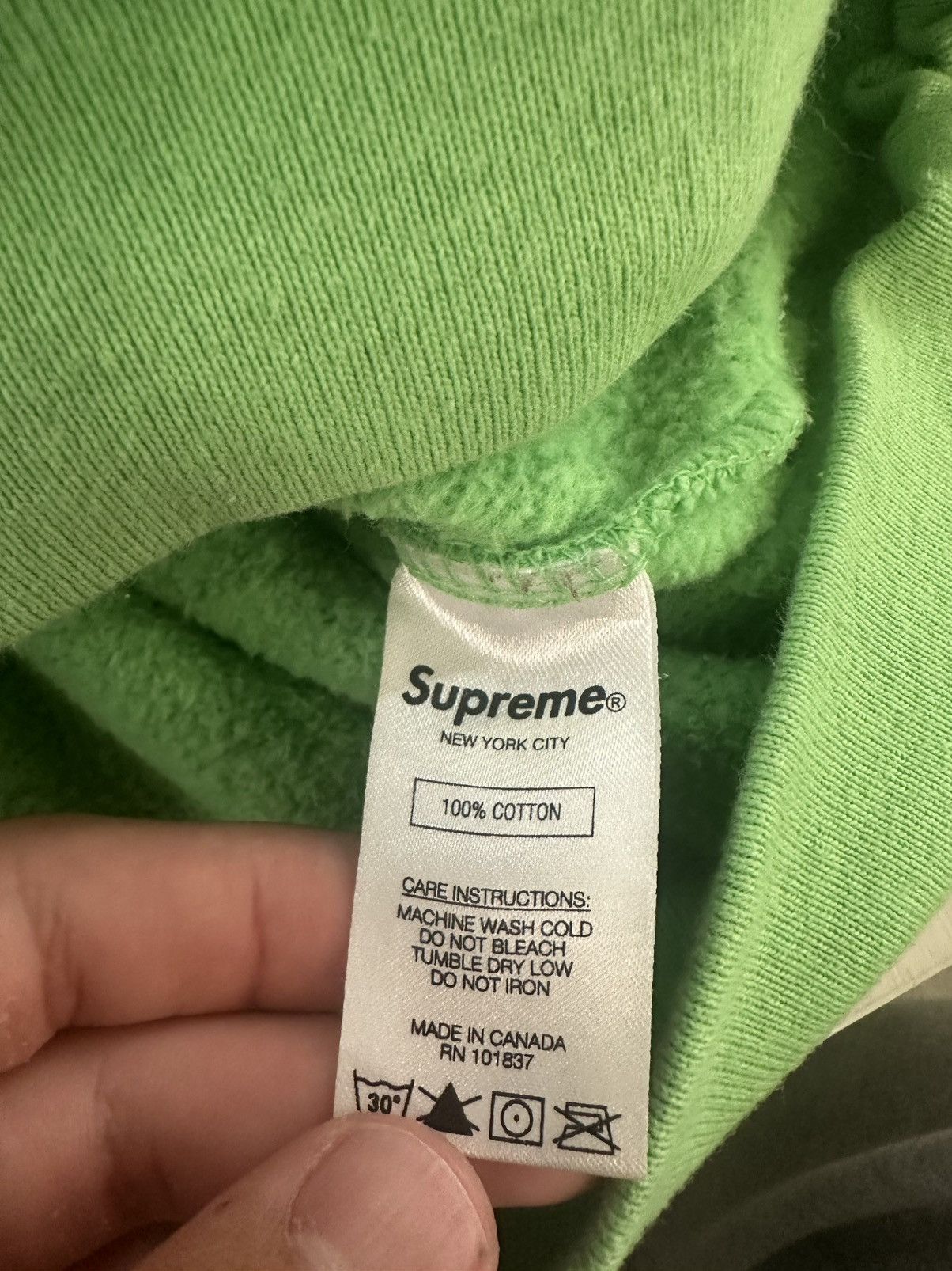Supreme Supreme Cop Car Hoodie bright green FW19 used sz M Size US M / EU 48-50 / 2 - 7 Thumbnail