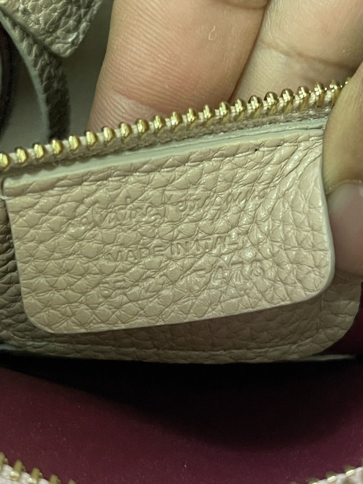 Salvatore Ferragamo Amy Small Tote Salvatore Ferragamo Shoulder/Hand bag Size ONE SIZE - 11 Thumbnail