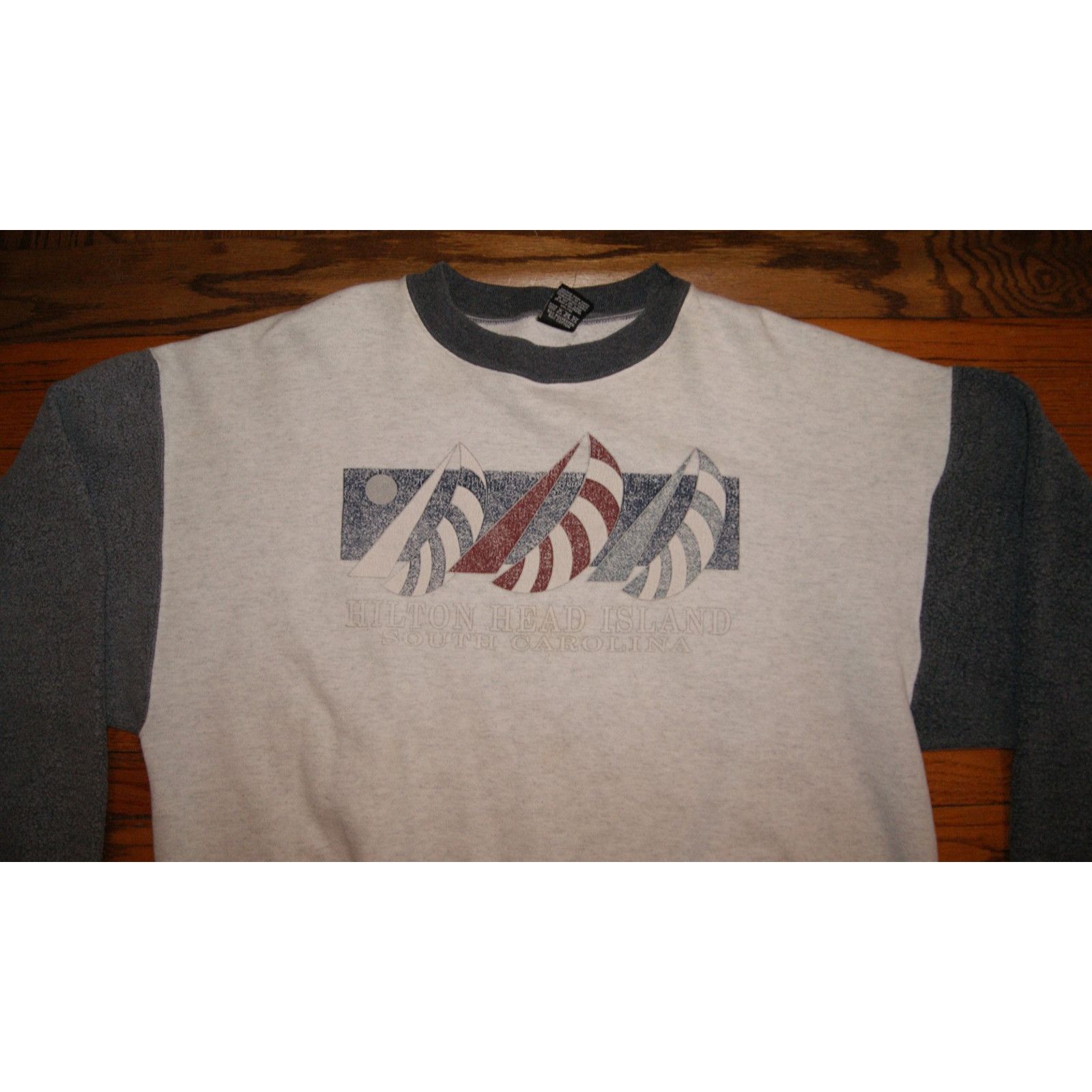 Vintage VTG Hilton Head Island Crewneck Sweatshirt XL Oversized USA Size US XL / EU 56 / 4 - 1 Thumbnail