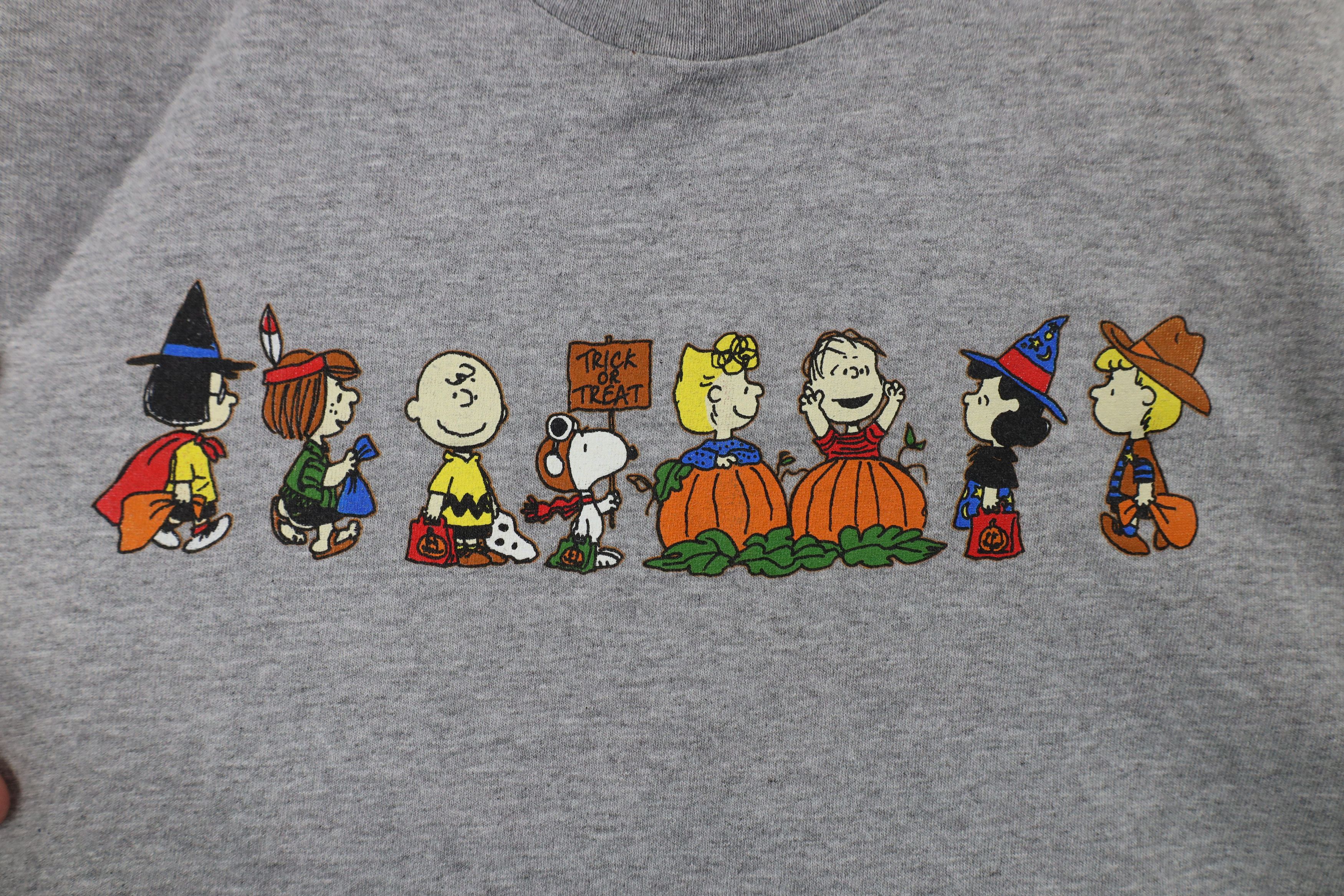 Vintage Vintage Y2K Peanuts Charlie Halloween Short Sleeve T-Shirt Size US XL / EU 56 / 4 - 4 Thumbnail