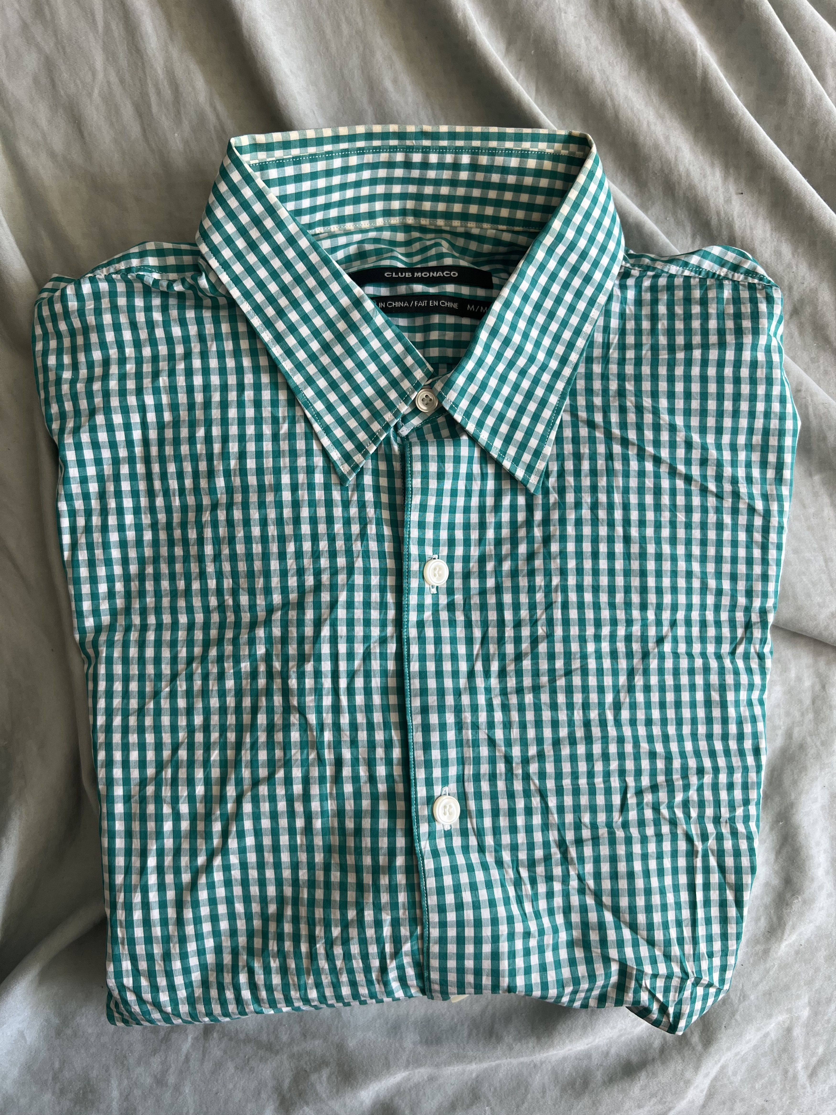 Club Monaco Club Monaco gingham button up shirt slim fit medium $89.50 Size US M / EU 48-50 / 2 - 3 Thumbnail