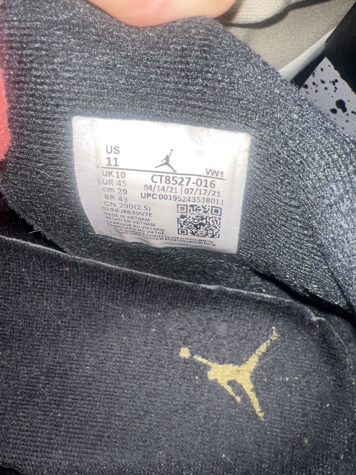 Jordan Brand Jordan 4s Red Thunder Size US 11 / EU 44 - 6 Thumbnail