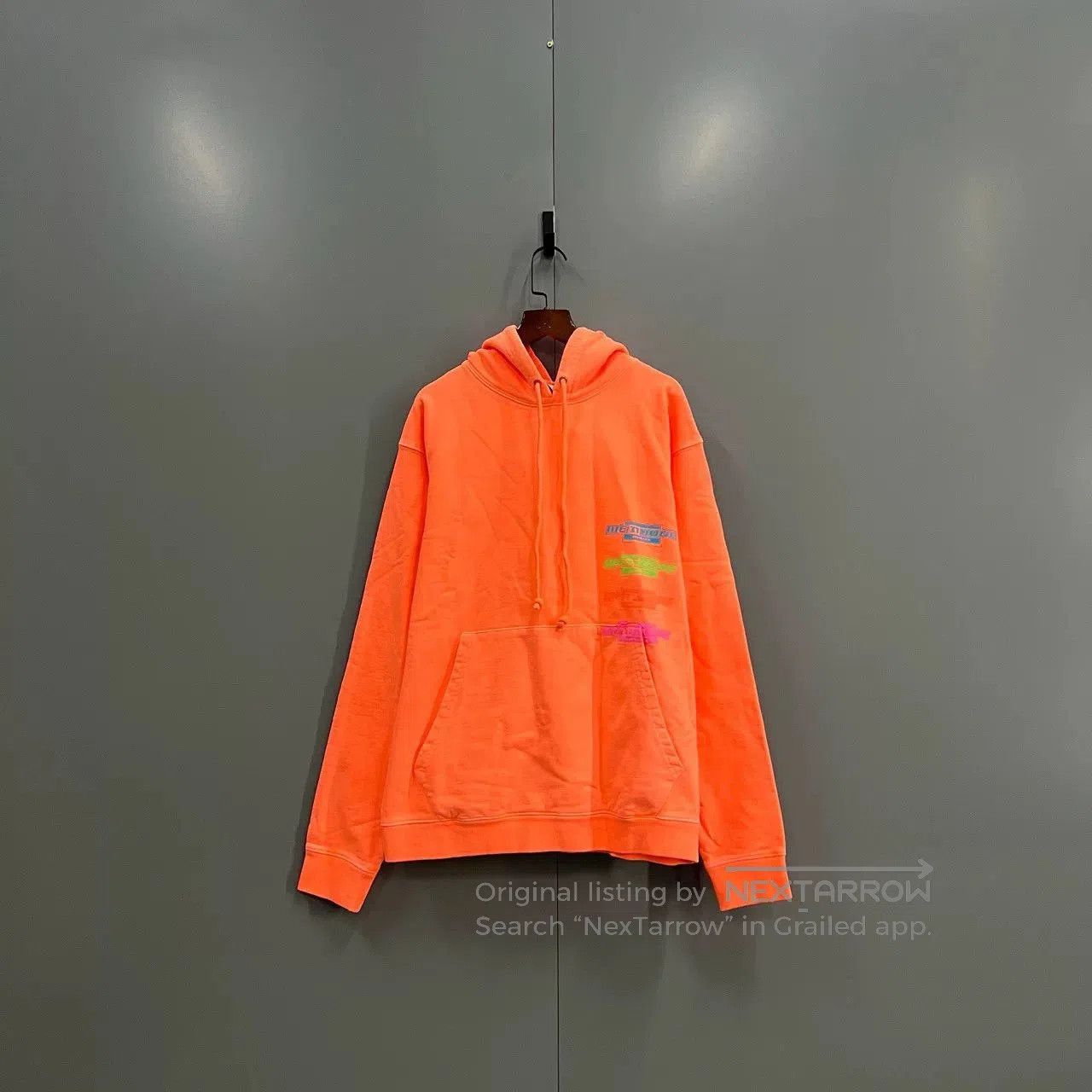 WE11DONE vibrant orange logo fleece pullover hoodie. Size US S / EU 44-46 / 1 - 1 Thumbnail