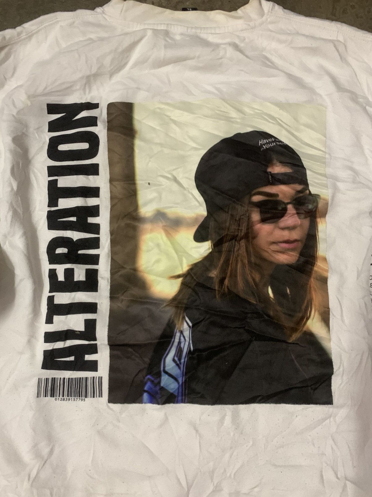 Art Comes First Nice Alteration Photo Tee Sweatshirt Size US XXL / EU 58 / 5 - 9 Thumbnail