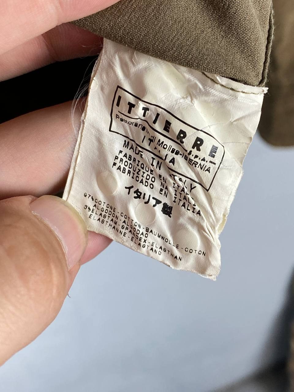 Costume National × Vintage Vintage Costume National Men’s Velvet Shirt Buttons Up Size US L / EU 52-54 / 3 - 9 Thumbnail