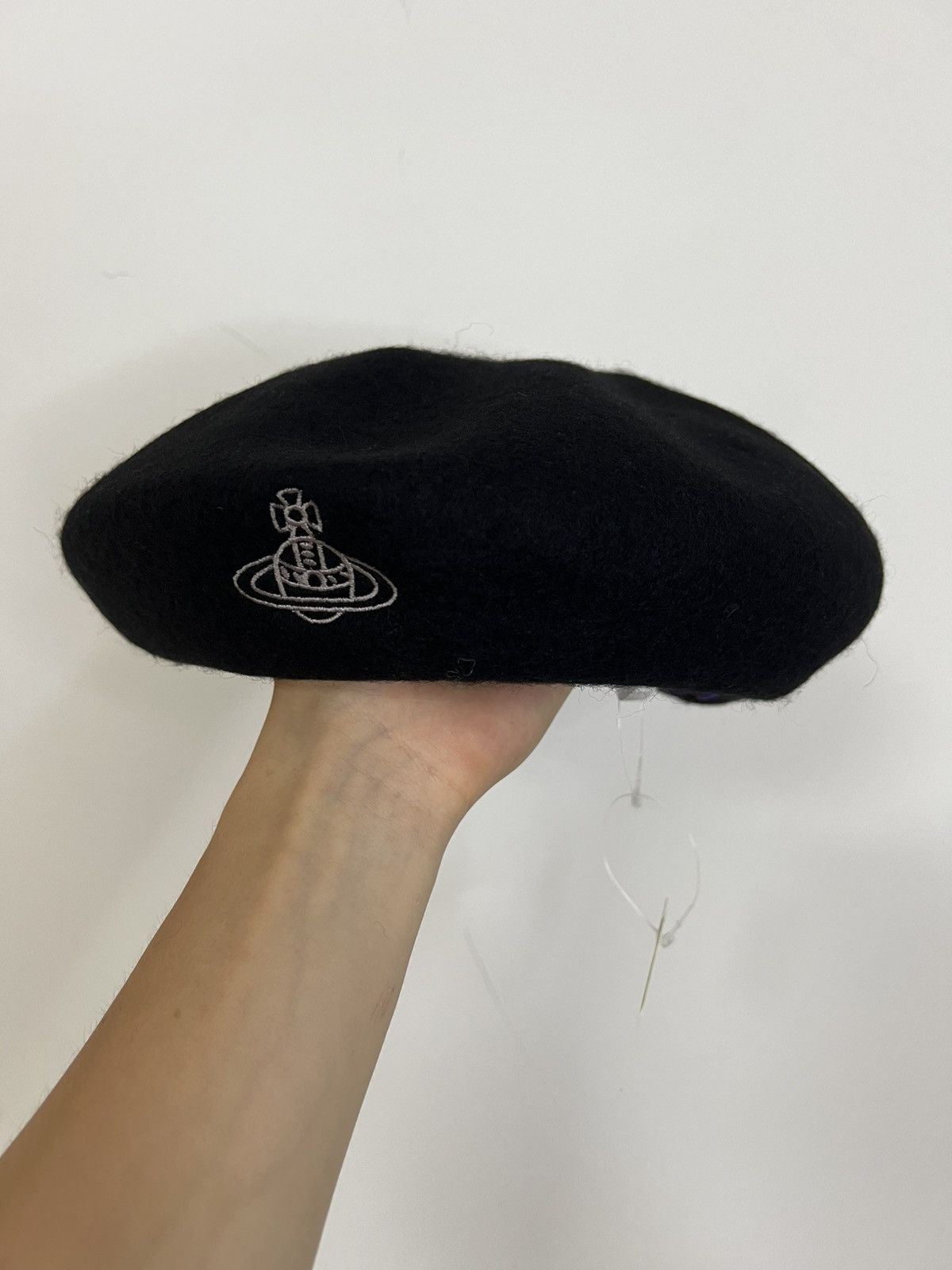 【VIVIENNE WESTWOOD】 BERET BLACK Wool beret Vivienne Westwood Black size M International in