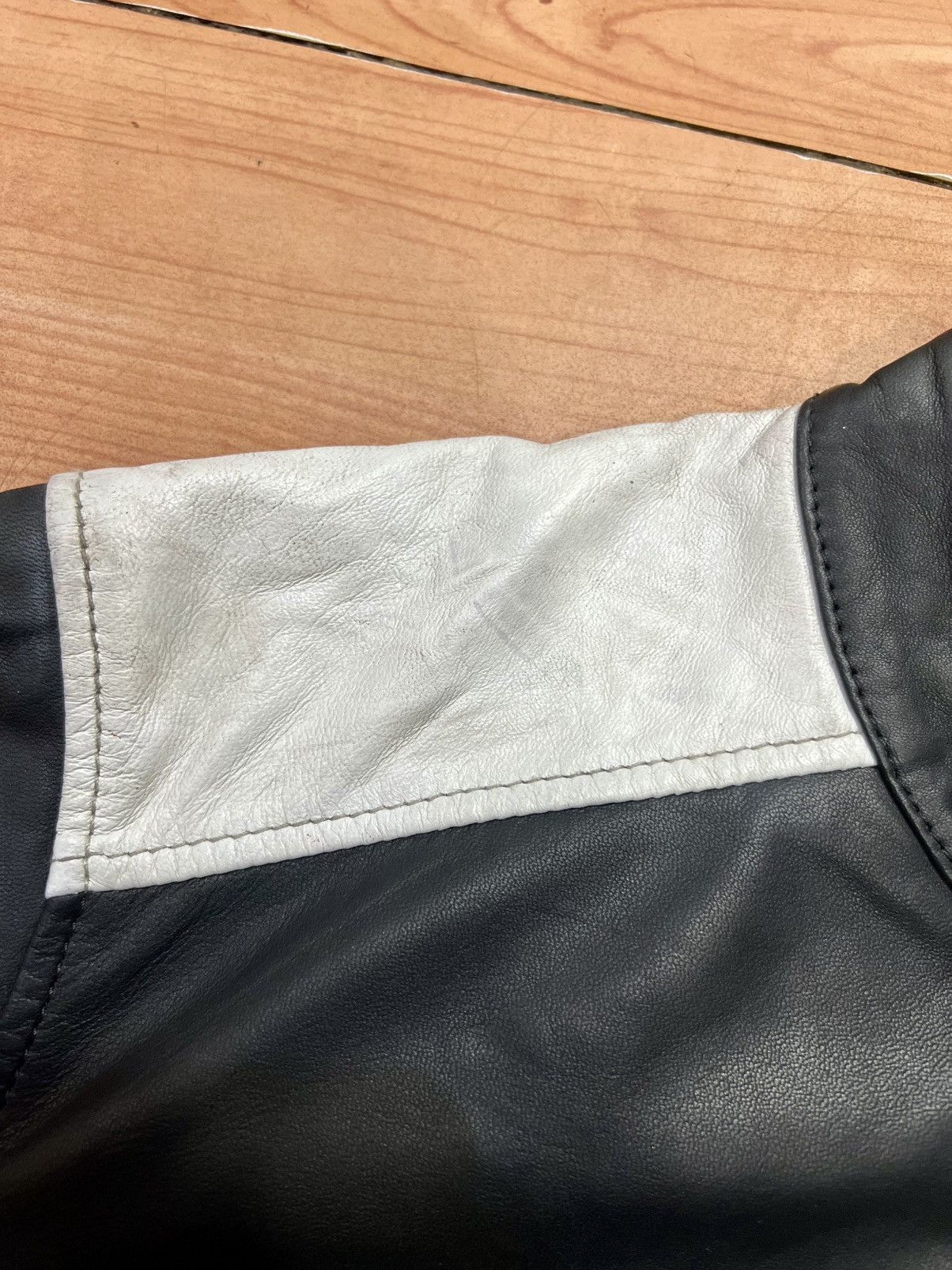Diesel Diesel leather jacket size L Size US L / EU 52-54 / 3 - 9 Thumbnail
