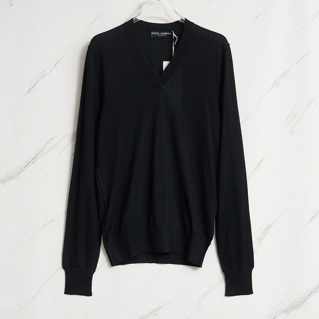 Dolce & Gabbana Dolce&Gabbana Men's Black V-Neck Knit Sweater Size US S / EU 44-46 / 1 - 1 Thumbnail
