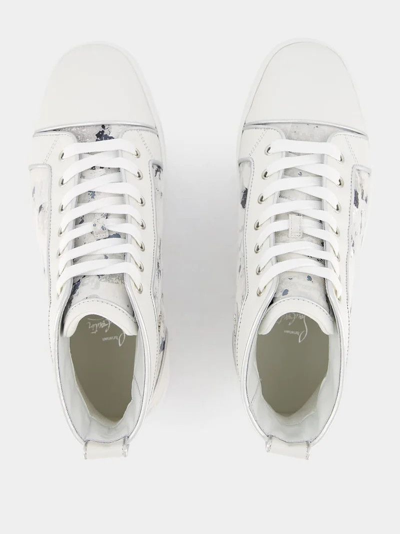 o1bcso1str1024 Louise Orlato Flat in White