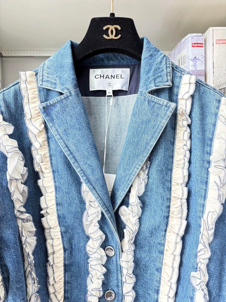 Chanel Chanel Roof series denim blue denim jacket Size XS / US 0-2 / IT 36-38 - 2 Thumbnail
