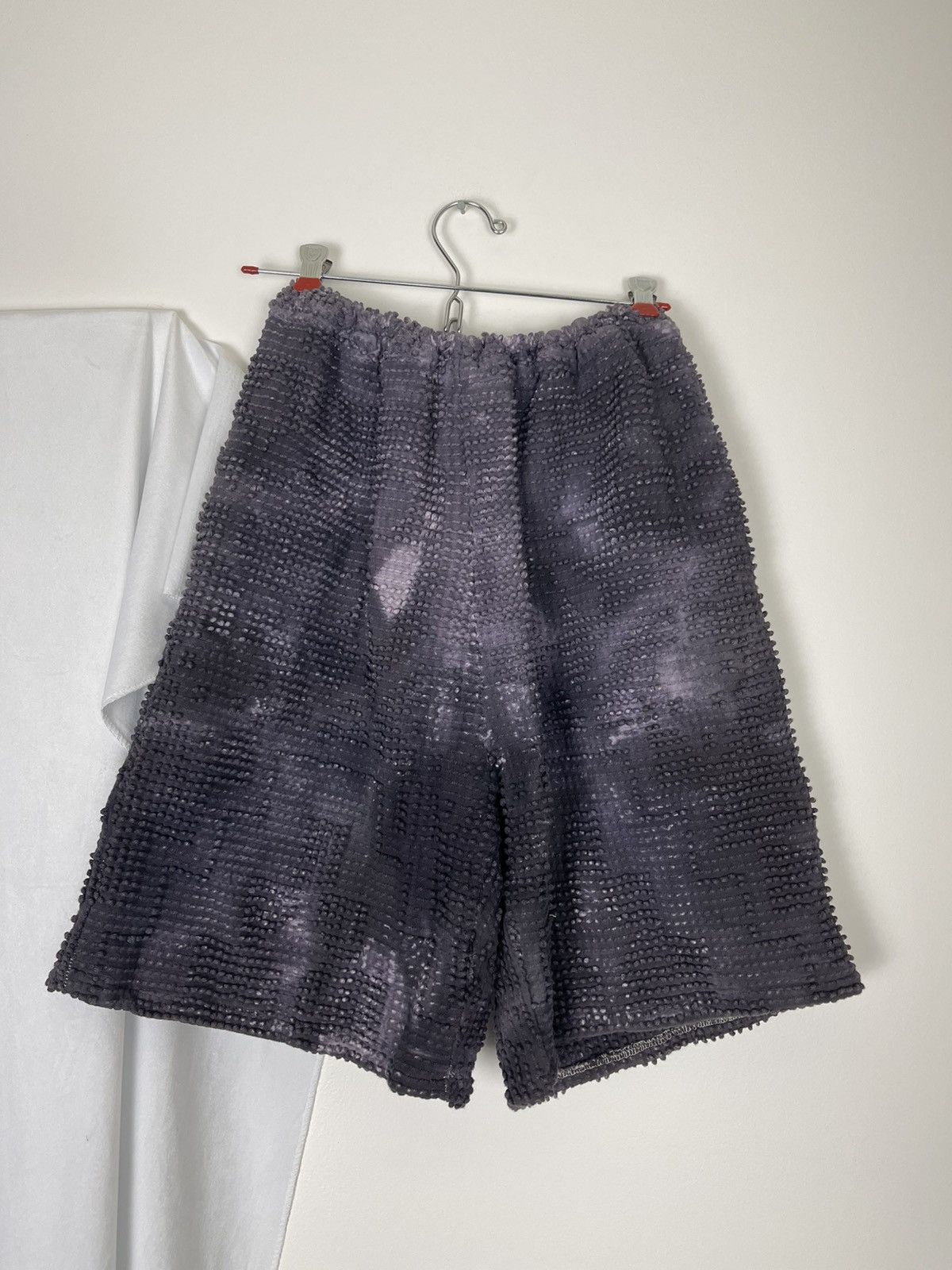 Chorley × Handmade Chorley Braille textured over dyed shorts Size US 34 / EU 50 - 2 Thumbnail