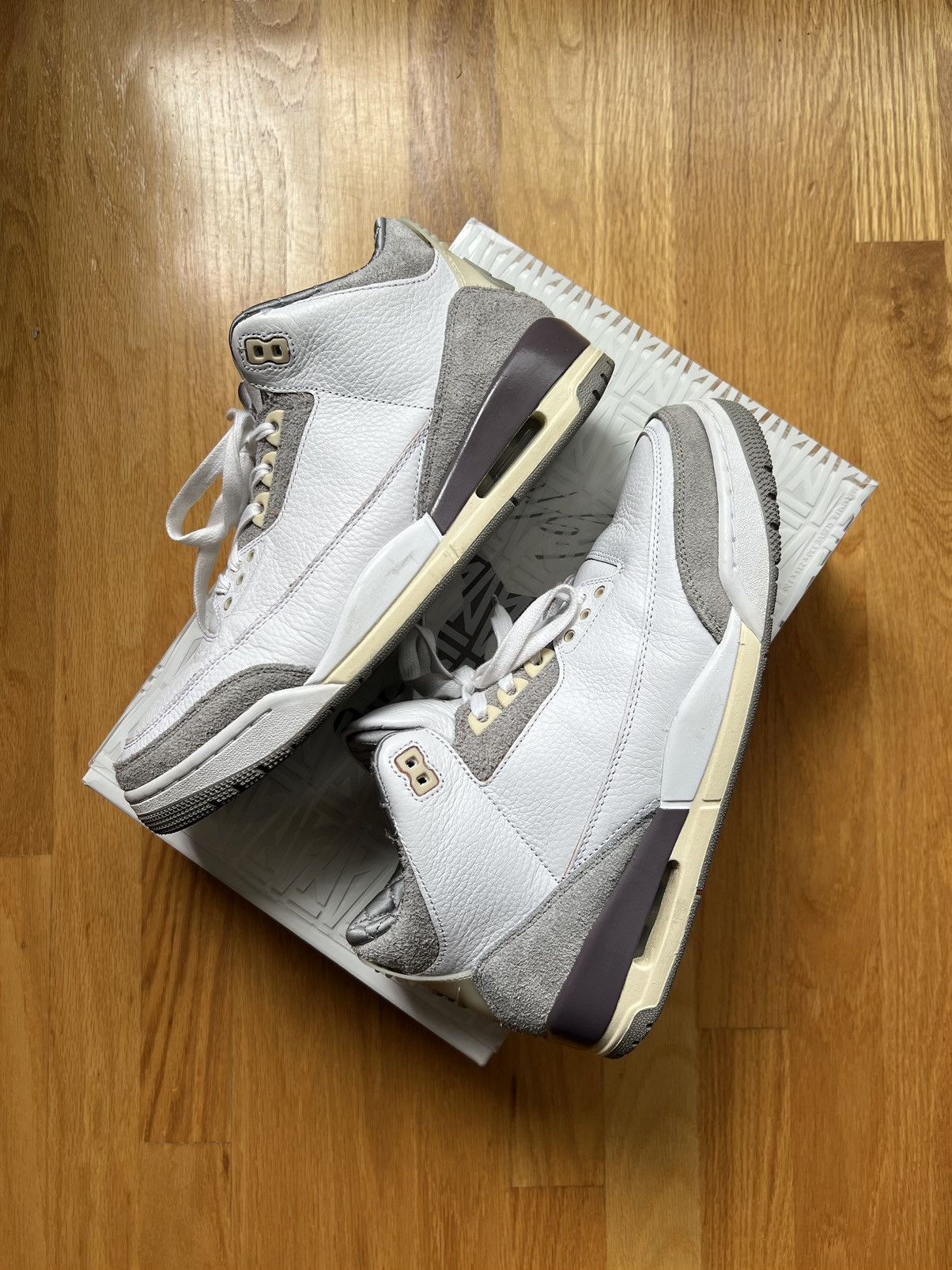 A Ma Maniere × Jordan Brand Jordan 3 x A Ma Maniere 10M Size US 10 / EU 43 - 1 Thumbnail