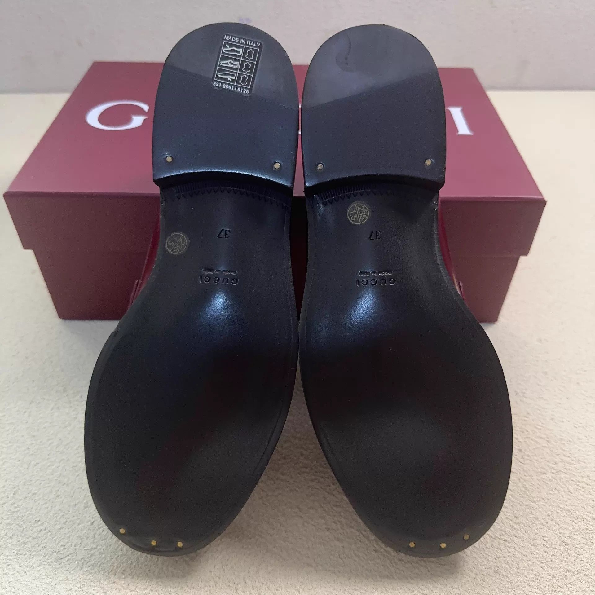 Gucci GUCCI GG Marmont women's deep burgundy low-top loafers Size US 6.5 / IT 36.5 - 4 Thumbnail