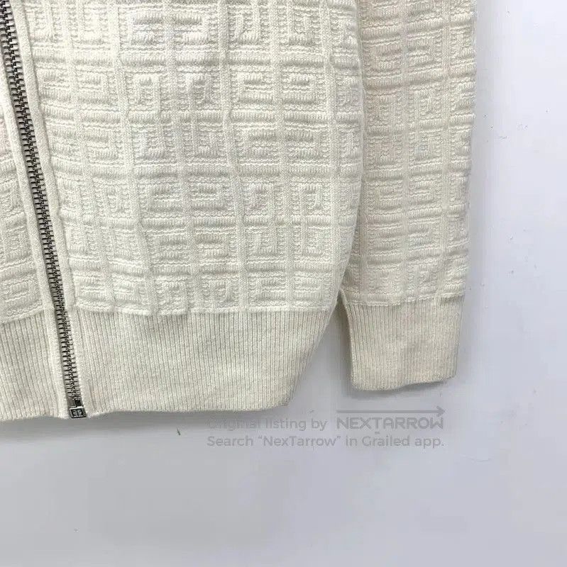 Givenchy Givenchy Women's Beige Cashmere Cardigan . Size S / US 4 / IT 40 - 4 Thumbnail