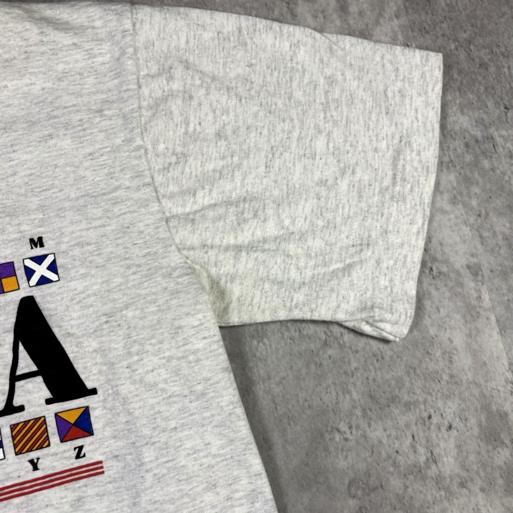 Vintage VINTAGE Panama Flag Art T Shirt Gray Adult Small Shirt Mens 90s Graphic Print Crew Neck Short Sleeve Cotton Knit Vintage Theme Art USA 90s Size US S / EU 44-46 / 1 - 4 Thumbnail