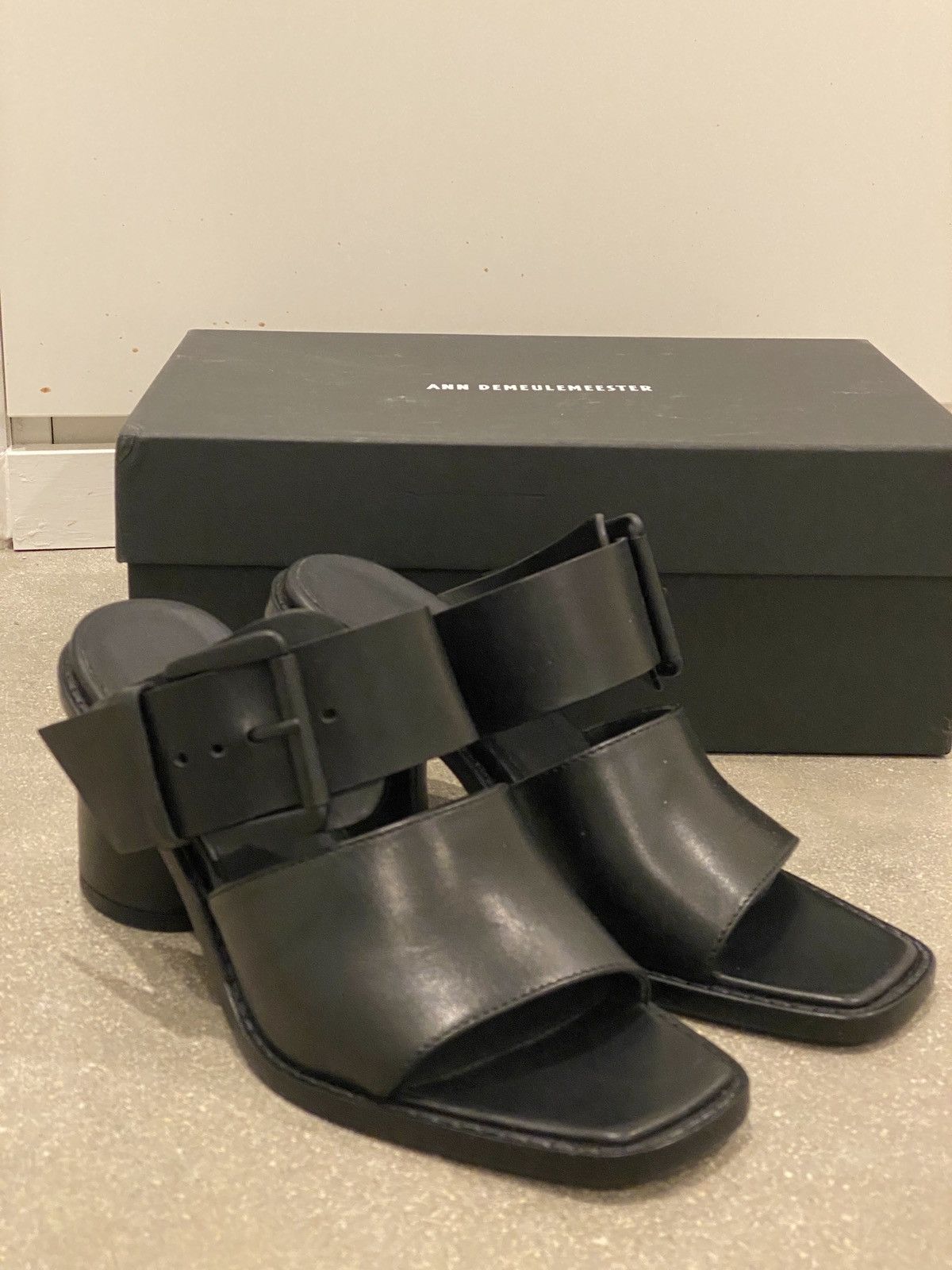 Ann Demeulemeester Ann Demeulemeester Buckle Mid-heel Sandal Size US 7 / IT 37 - 2 Thumbnail