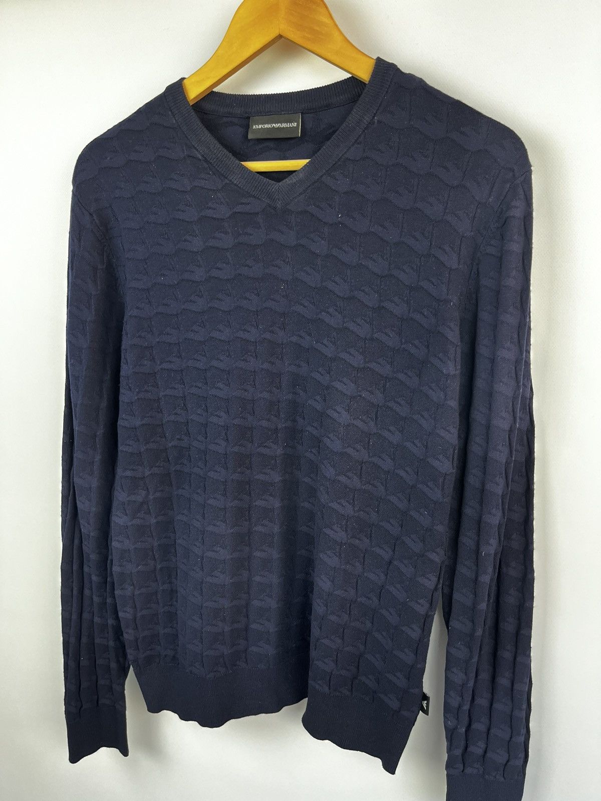 Giorgio Armani Emporio Armani mens sweater Size US M / EU 48-50 / 2 - 1 Thumbnail
