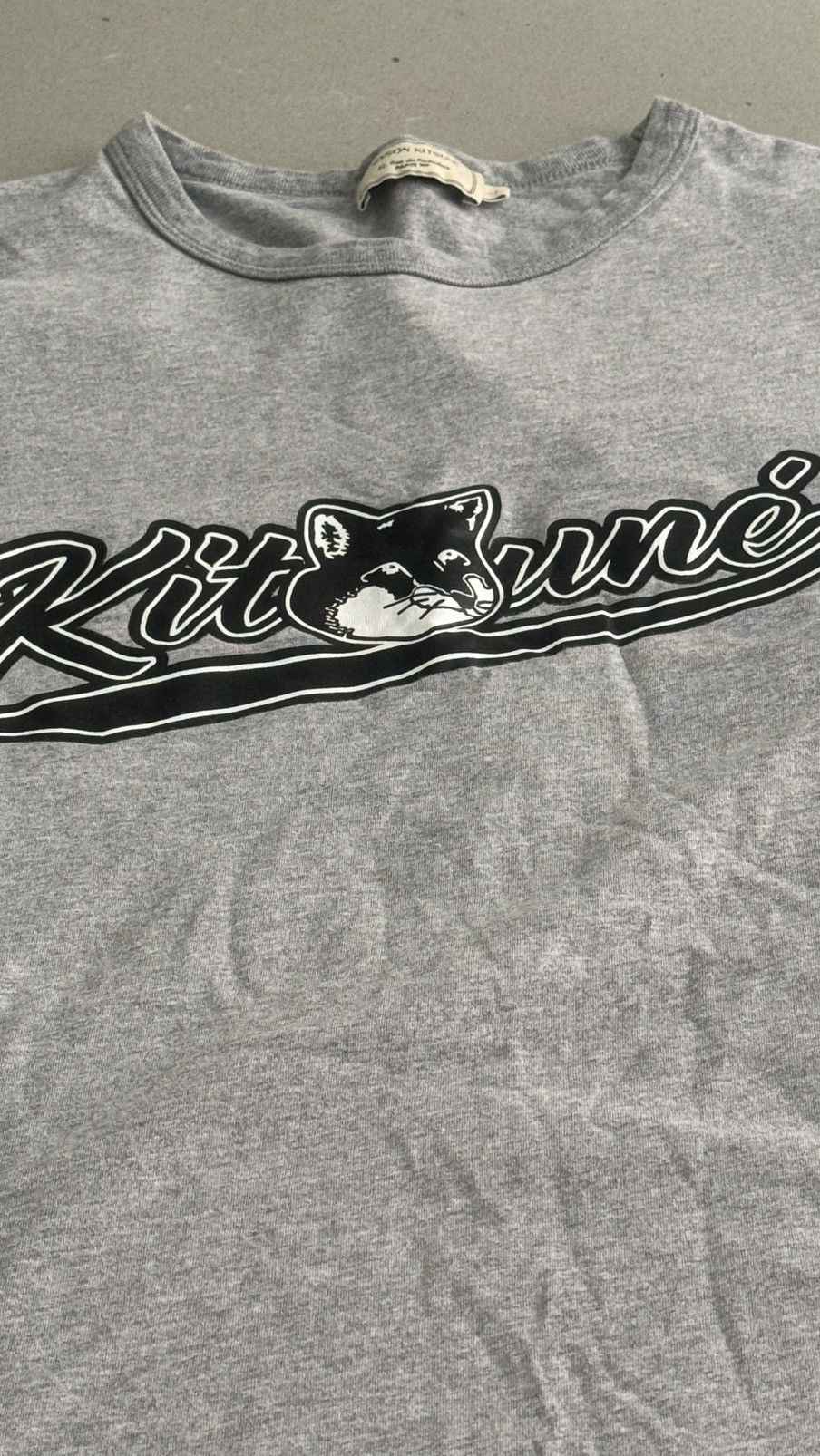 Maison Kitsune Gray logo tee shirt shiba inu dog Size US L / EU 52-54 / 3 - 2 Thumbnail