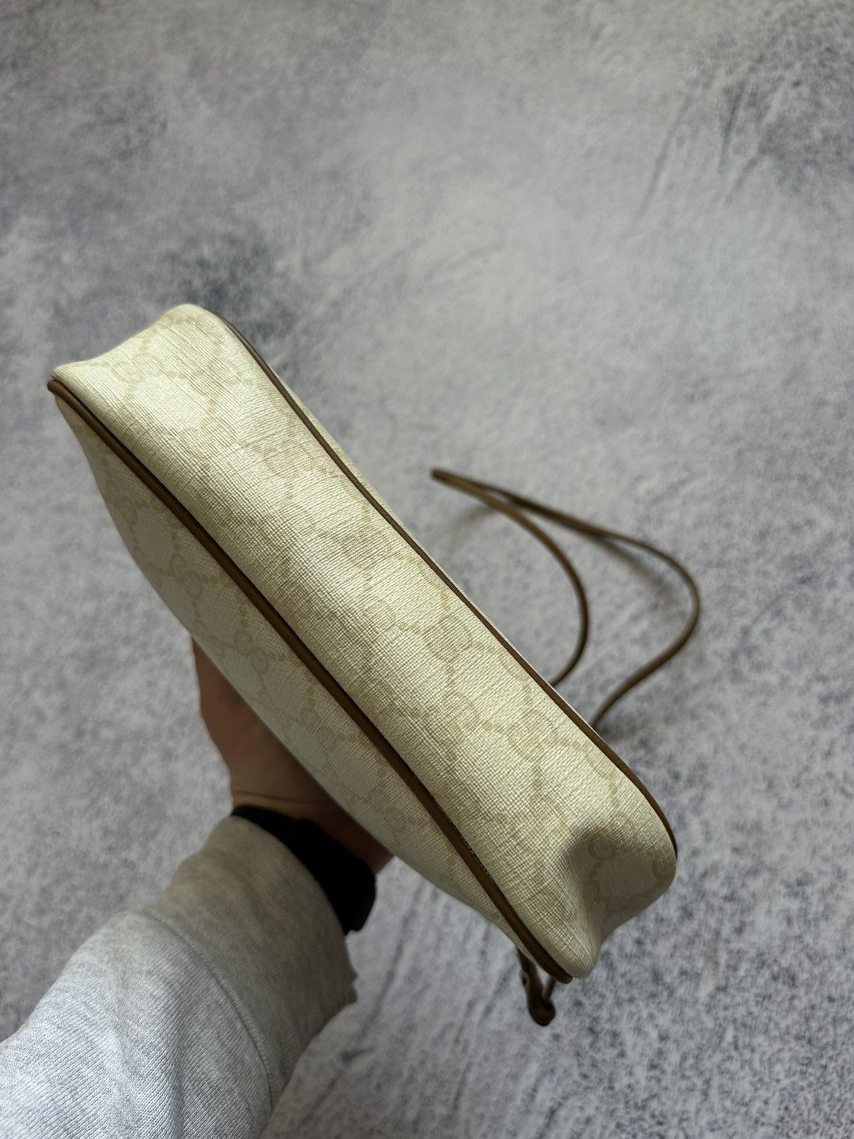 Gucci 80’s GUCCI GG Supreme Coated Canvas Zip Crossbody Bag Size ONE SIZE - 8 Thumbnail