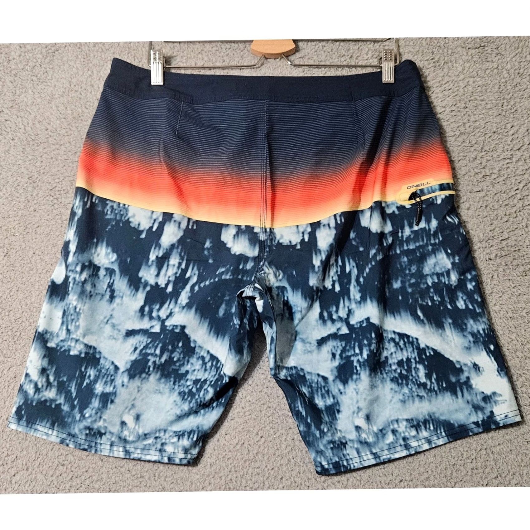 O'Neill O'Neill Hyperfreak Board Shorts Men's Size 34 Orange Blue Stripes EUC Size US 34 / EU 50 - 2 Thumbnail