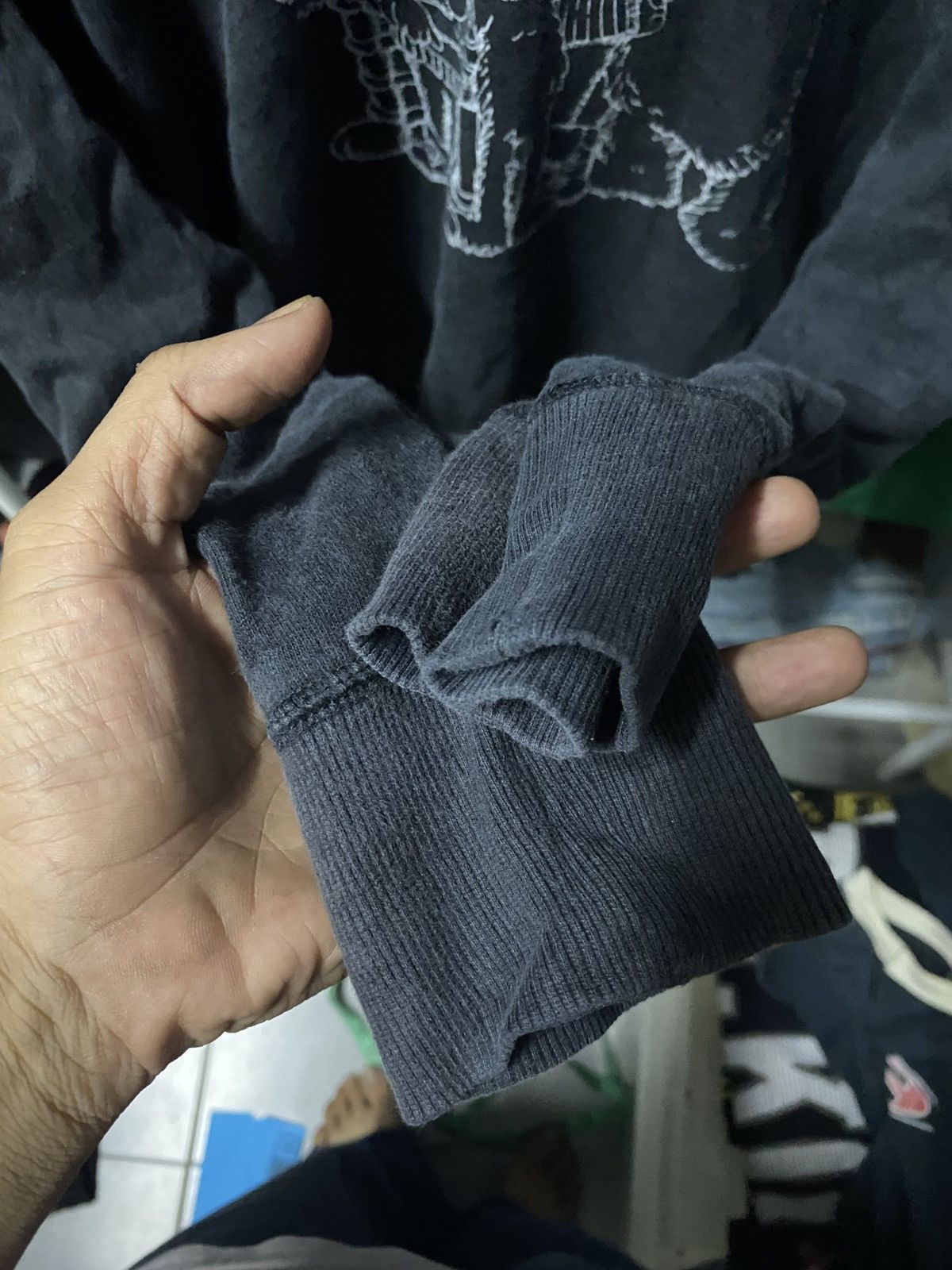 Kaws × Uniqlo UNIQLO X KAWS X SESAME STREET Size US S / EU 44-46 / 1 - 3 Thumbnail