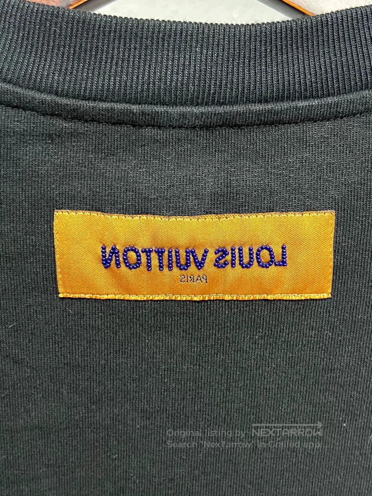 Louis Vuitton louis vuitton black short-sleeve embroidered shirt. Size US L / EU 52-54 / 3 - 4 Thumbnail