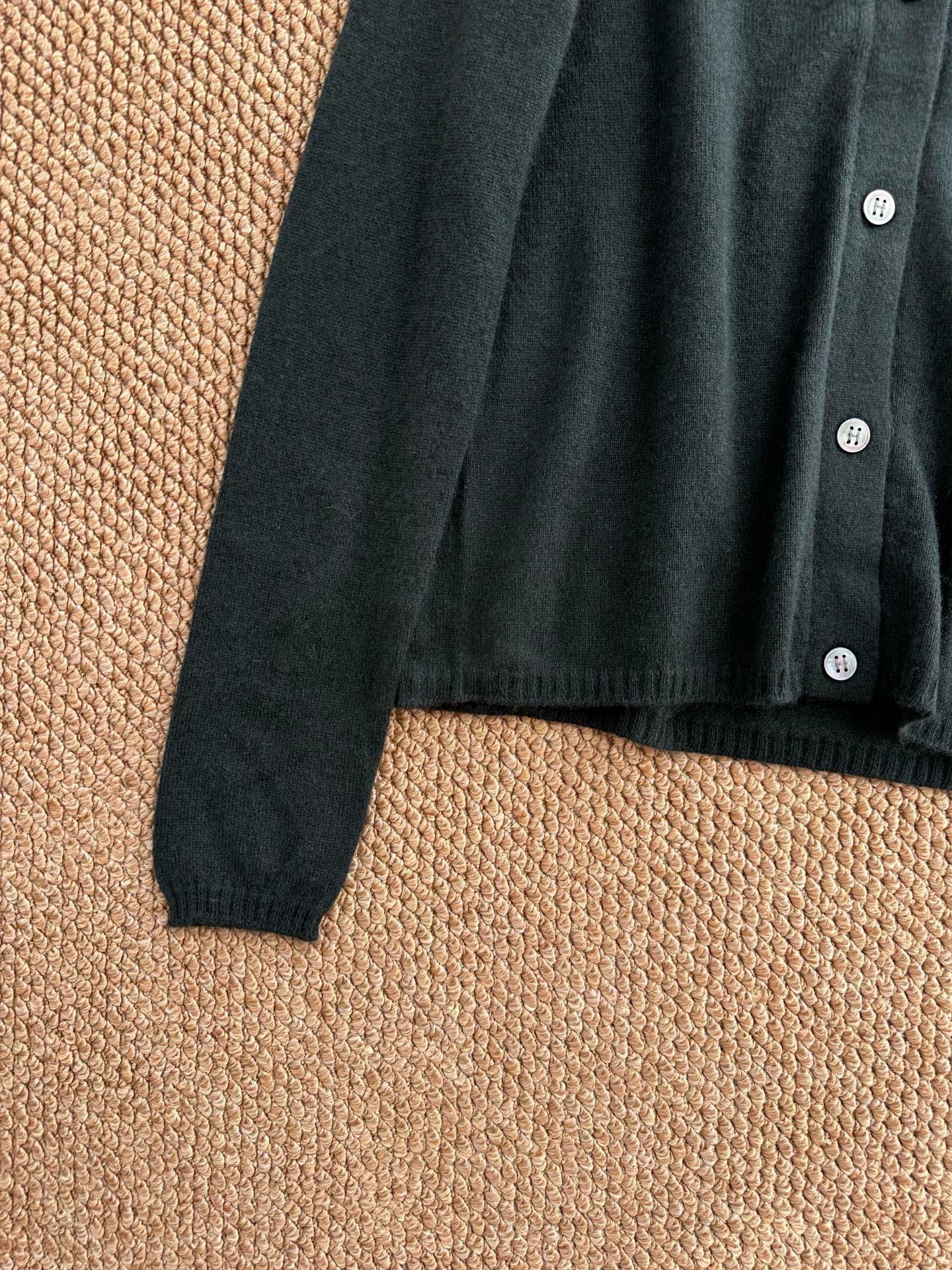 Hermes Hermès Margiela cashmere LS knit jacket wmn dark green Size XS / US 0-2 / IT 36-38 - 4 Thumbnail