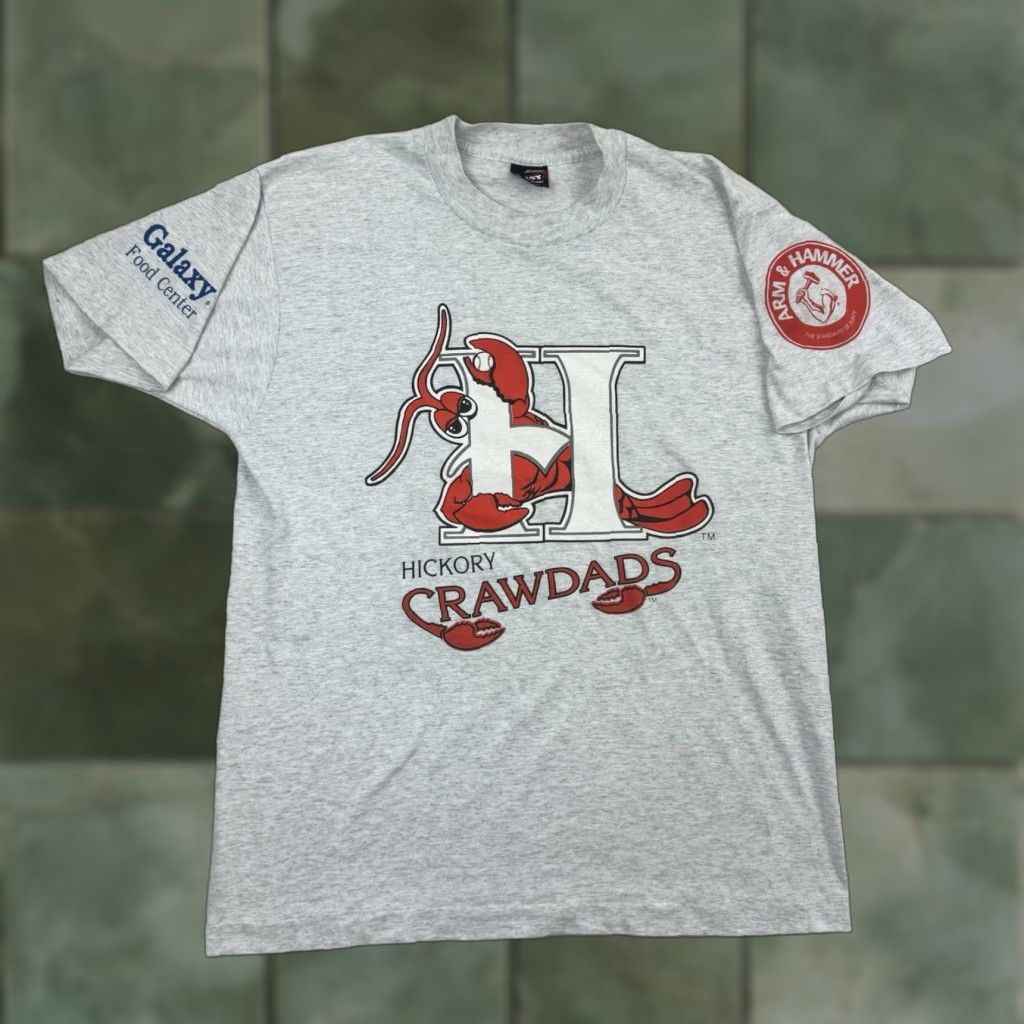 Fruit Of The Loom Vintage North Carolina Hickory Crawdads T-Shirt Adult Large Gray 90s MiLB Sports Mens Size US L / EU 52-54 / 3 - 1 Thumbnail