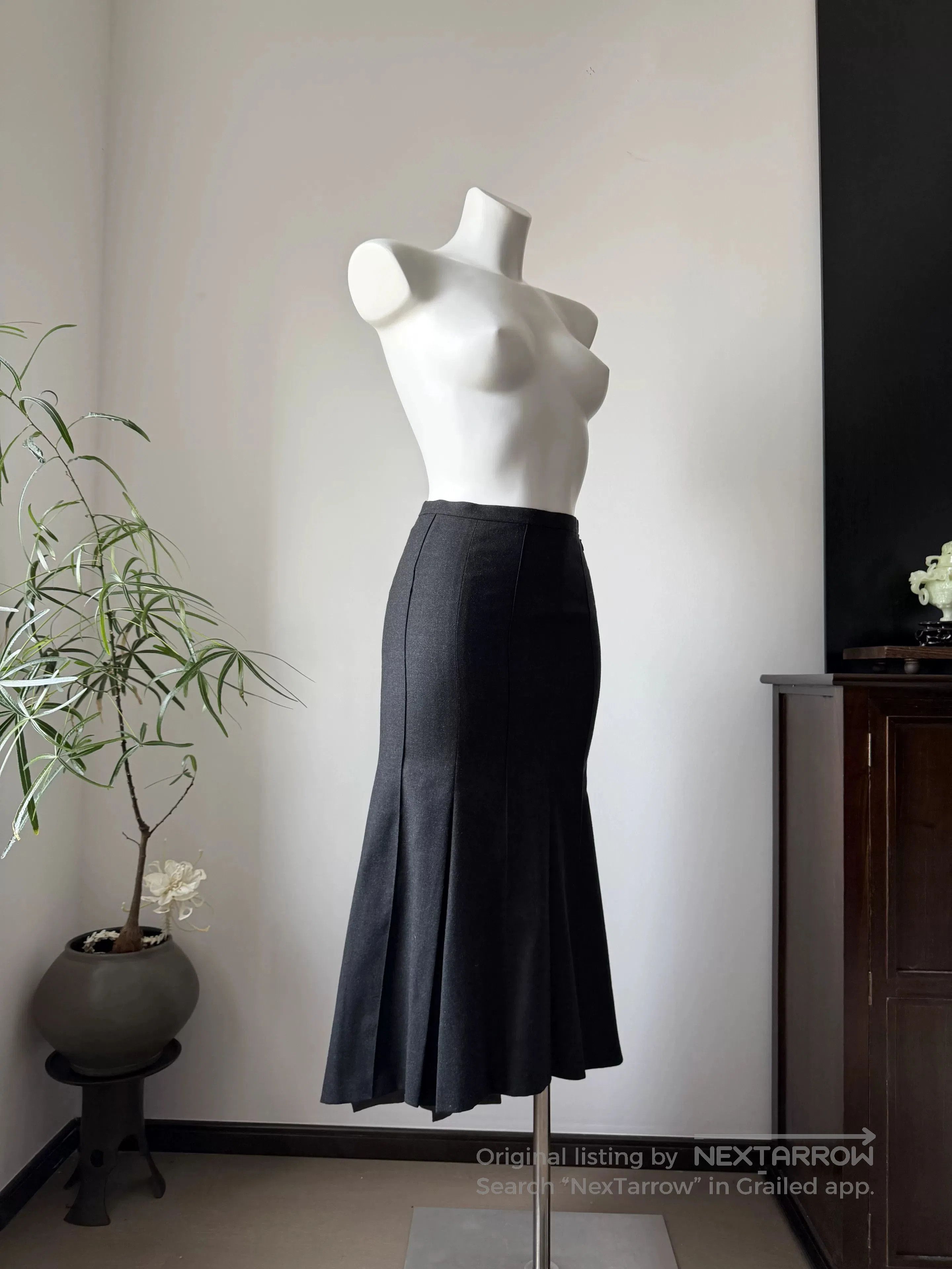 Other Vintage Wool Mermaid Long Skirt. Size 25" / US 0 / IT 36 - 2 Thumbnail