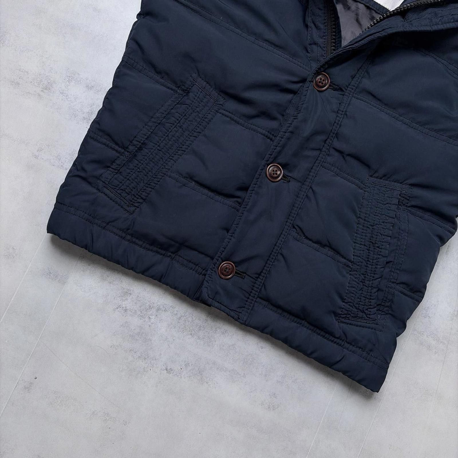 Abercrombie & Fitch Y2K Navy Abercrombie & Fitch Grunge Puffer Vest Size M / US 6-8 / IT 42-44 - 4 Thumbnail