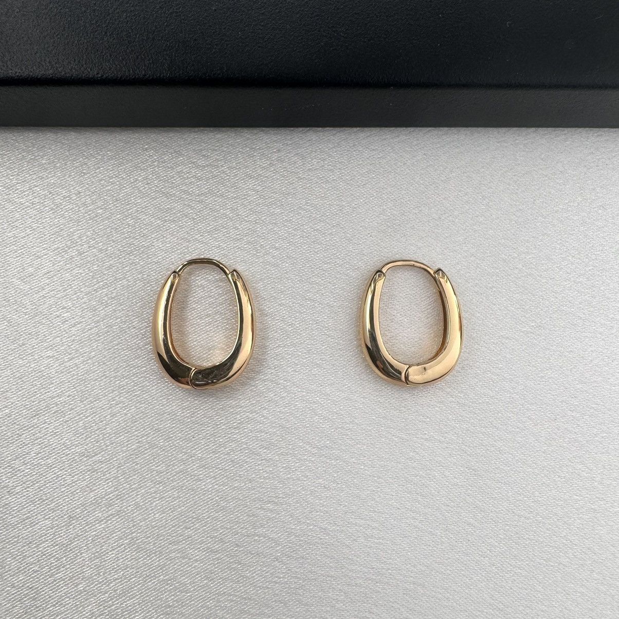 Designer Small Oval Gold Hoop Earrings for Women Size ONE SIZE - 1 Thumbnail