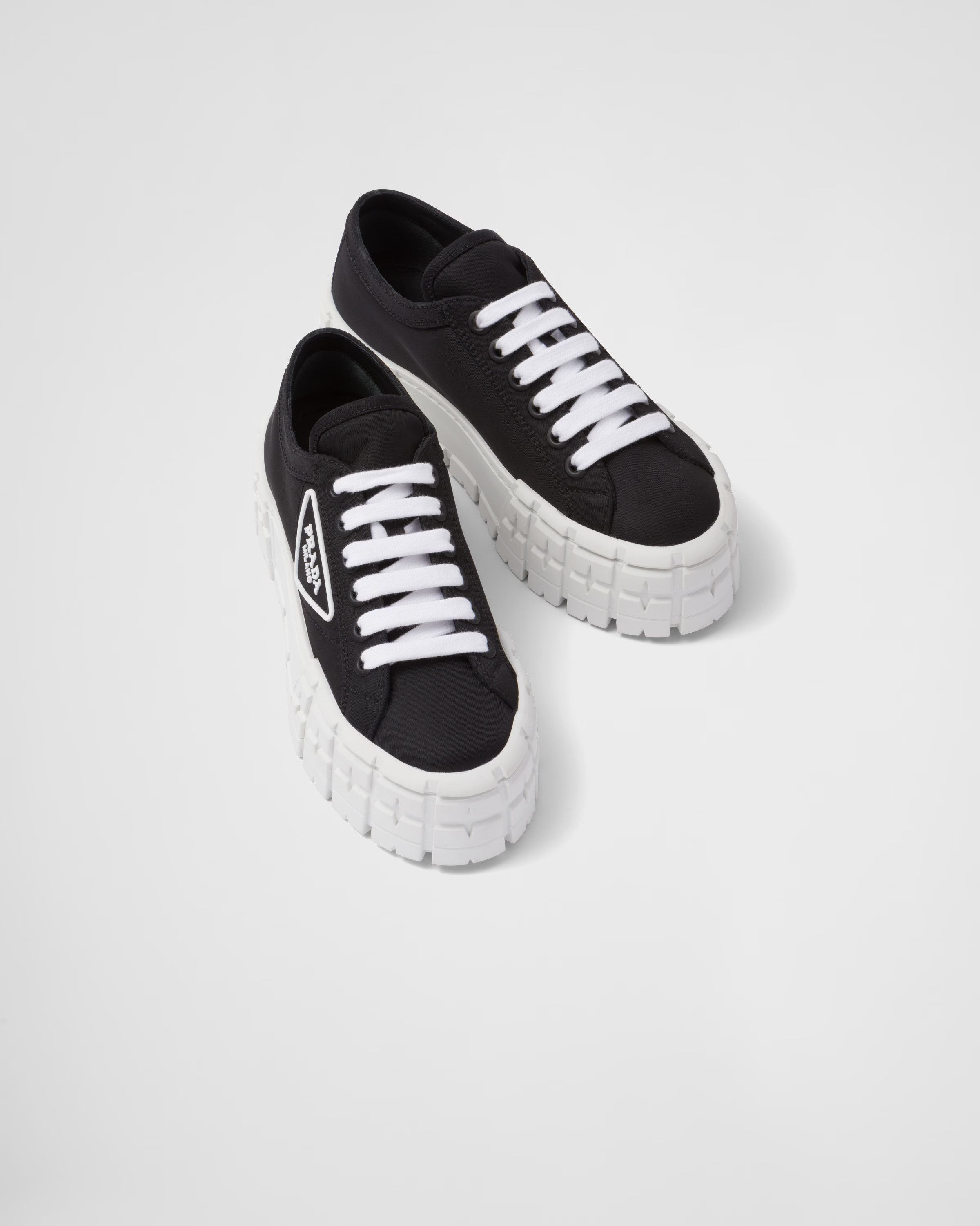 Prada o1B3y1r0426 Double Wheel Sneakers in Black/White Size US 11 / IT 41 - 2 Thumbnail