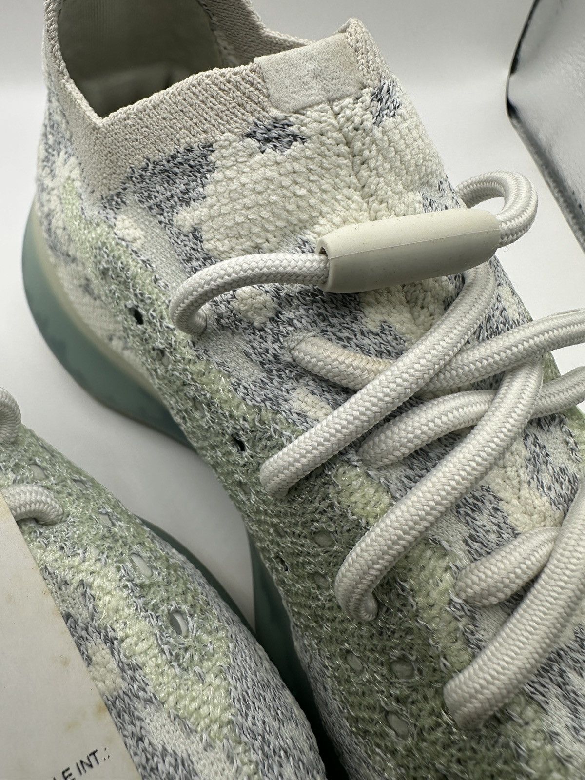 Adidas Adidas Yeezy Boost 380 Alien Blue Size US 4 / IT 34 - 12 Thumbnail