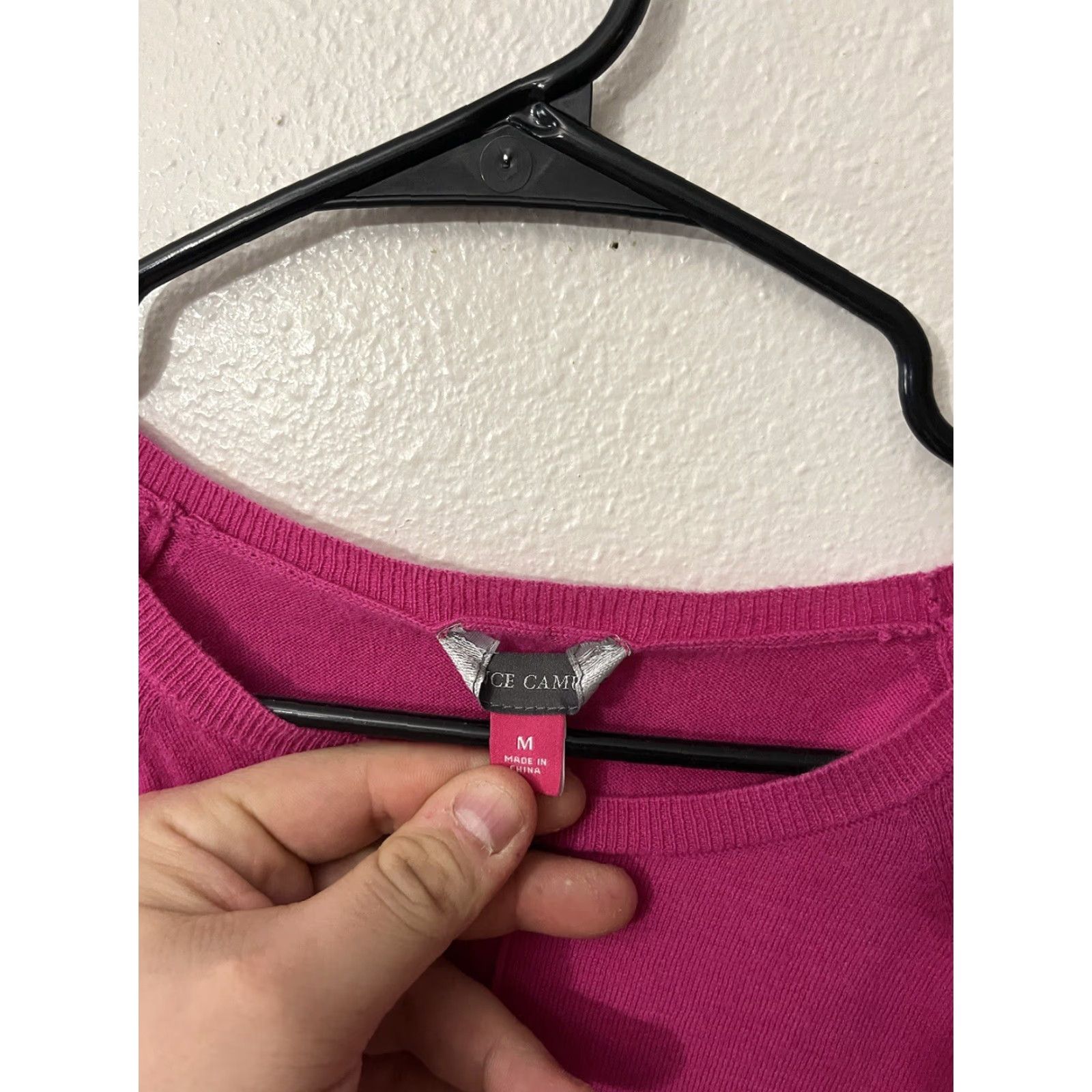 Vince Camuto Vince Camuto Womens Crew Neck Long Sleeve Comfort Fit Cold Shoulder Pullover M Pink Sweater Women Girls Mens Size M / US 6-8 / IT 42-44 - 2 Thumbnail