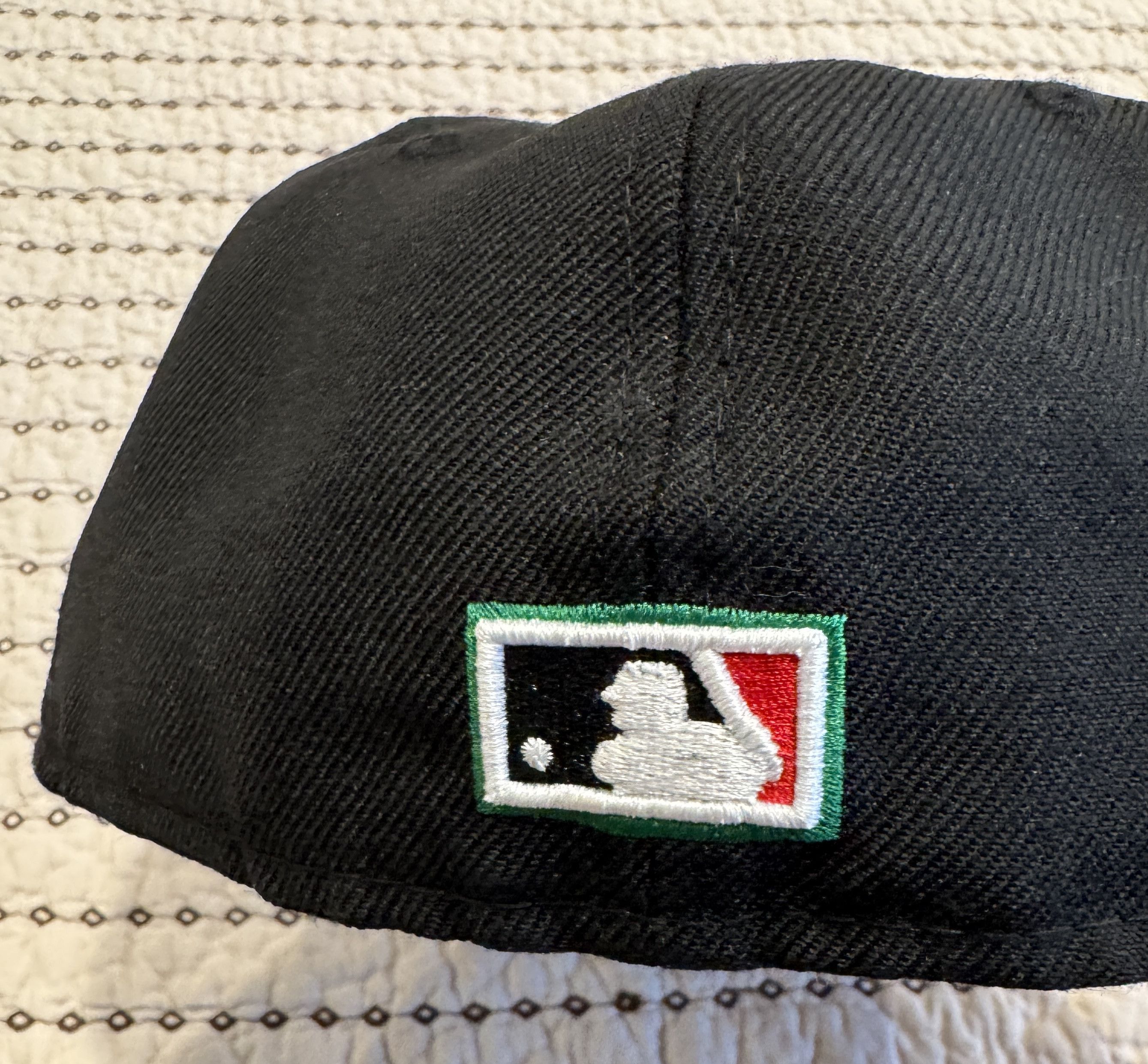 New Era LOSO NYC OAKLAND ATHLETICS HAT 1989 BATTLE OF THE BAY 7 1/4 Size 32 - 8 Thumbnail