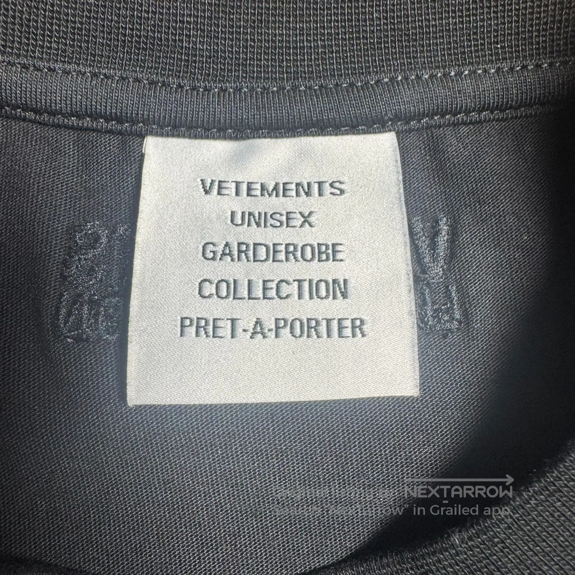 Vetements Vetements 24SS Love Handshake Black T-Shirt. Size US S / EU 44-46 / 1 - 3 Thumbnail