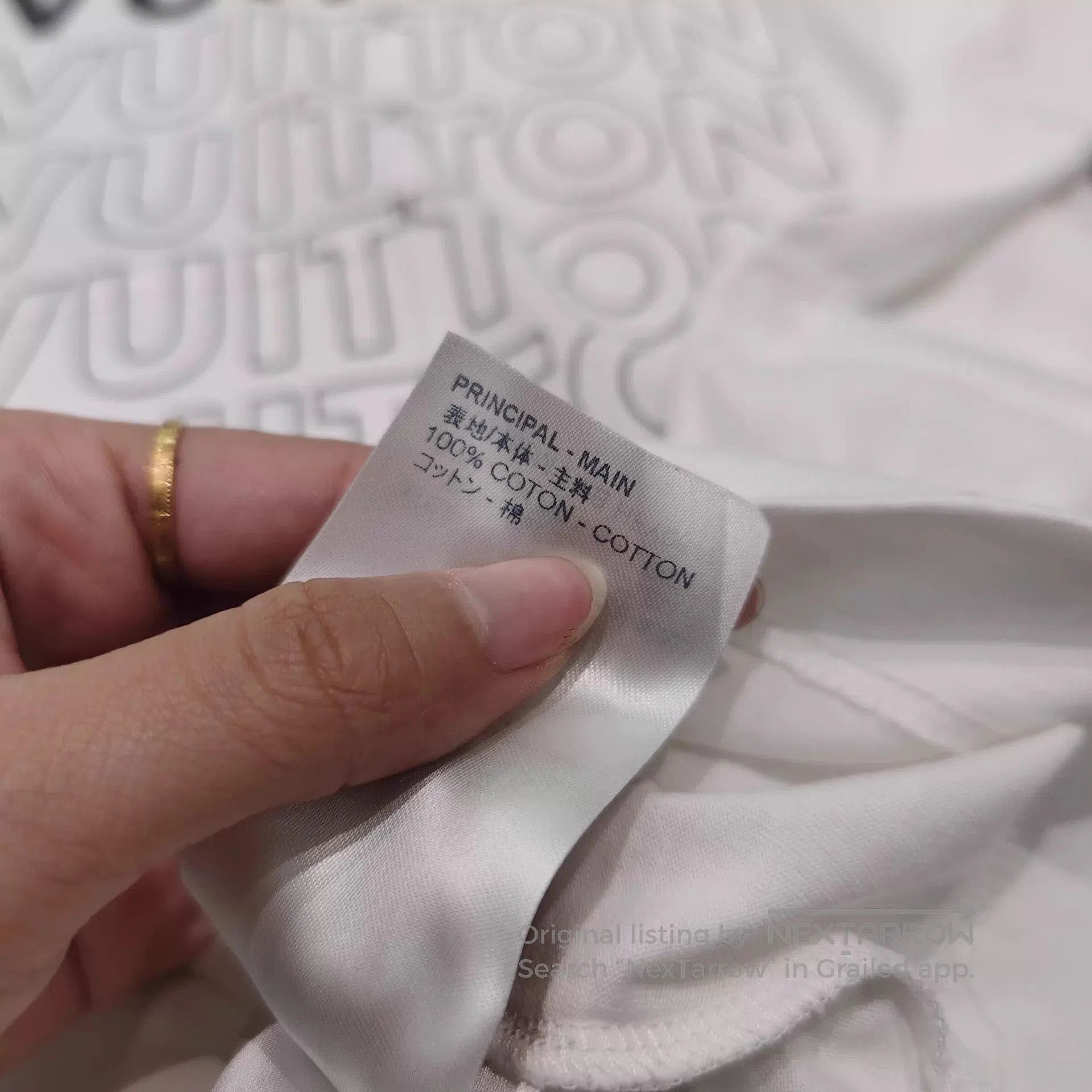 Louis Vuitton White Short-Sleeve Graphic Print T-Shirt. Size US S / EU 44-46 / 1 - 5 Thumbnail