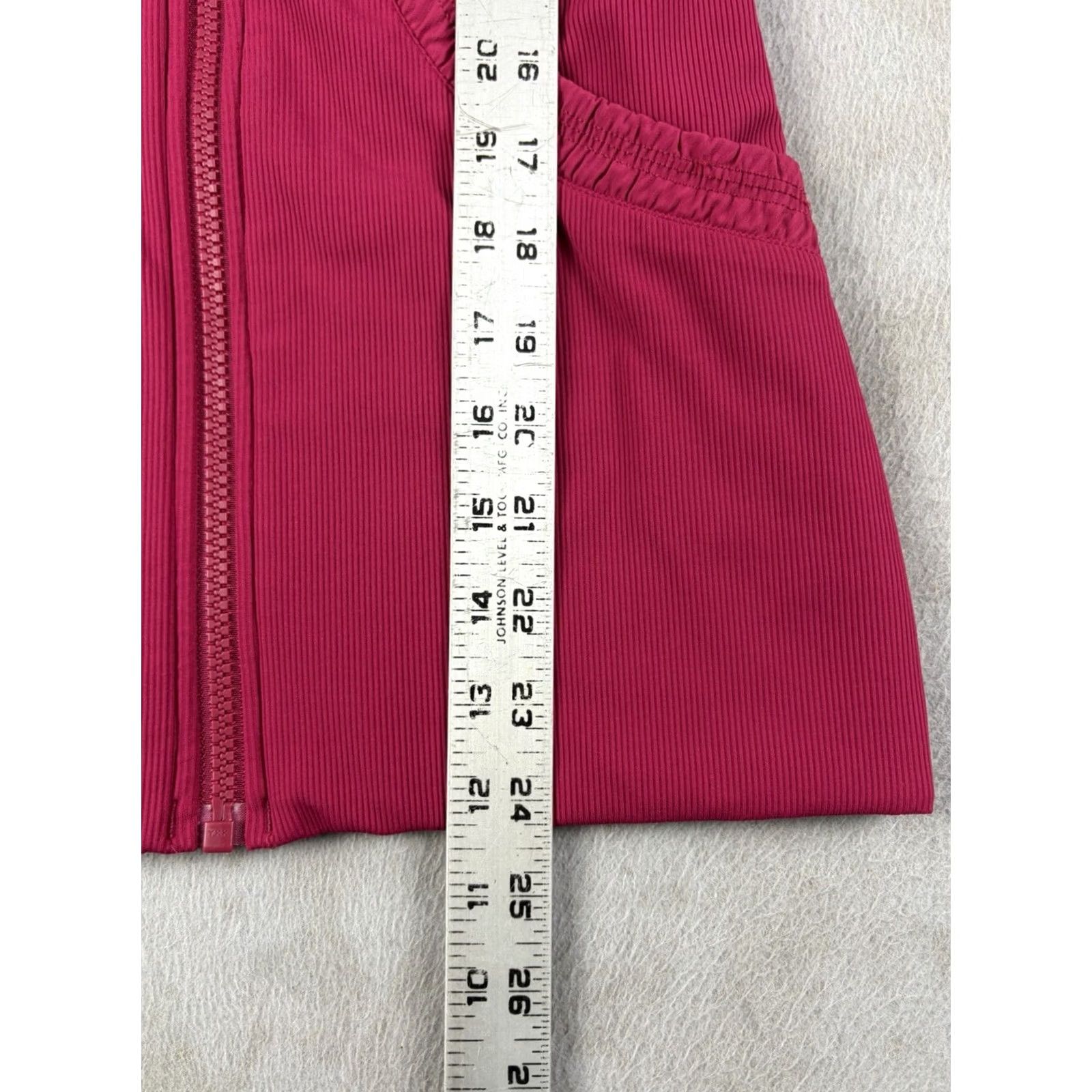 Lululemon Lululemon Dance Studio Jacket Hoodie Reversible Women’s Small Pink Full Zip Jacket Track Size S / US 4 / IT 40 - 5 Thumbnail
