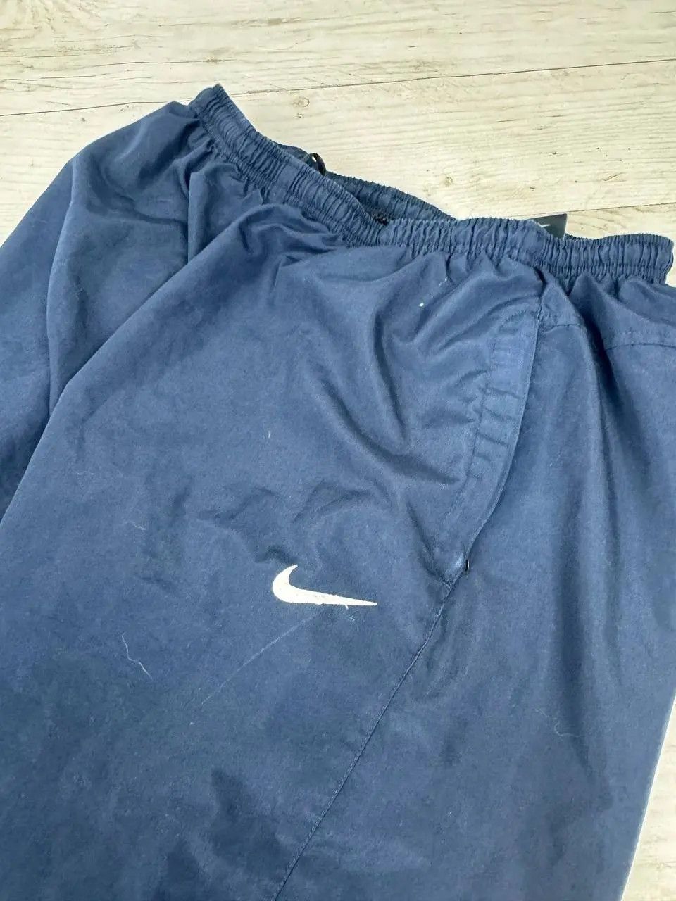 Nike Vintage Nike Track Pants 00s Swoosh Nylon Y2K Size US 34 / EU 50 - 4 Thumbnail