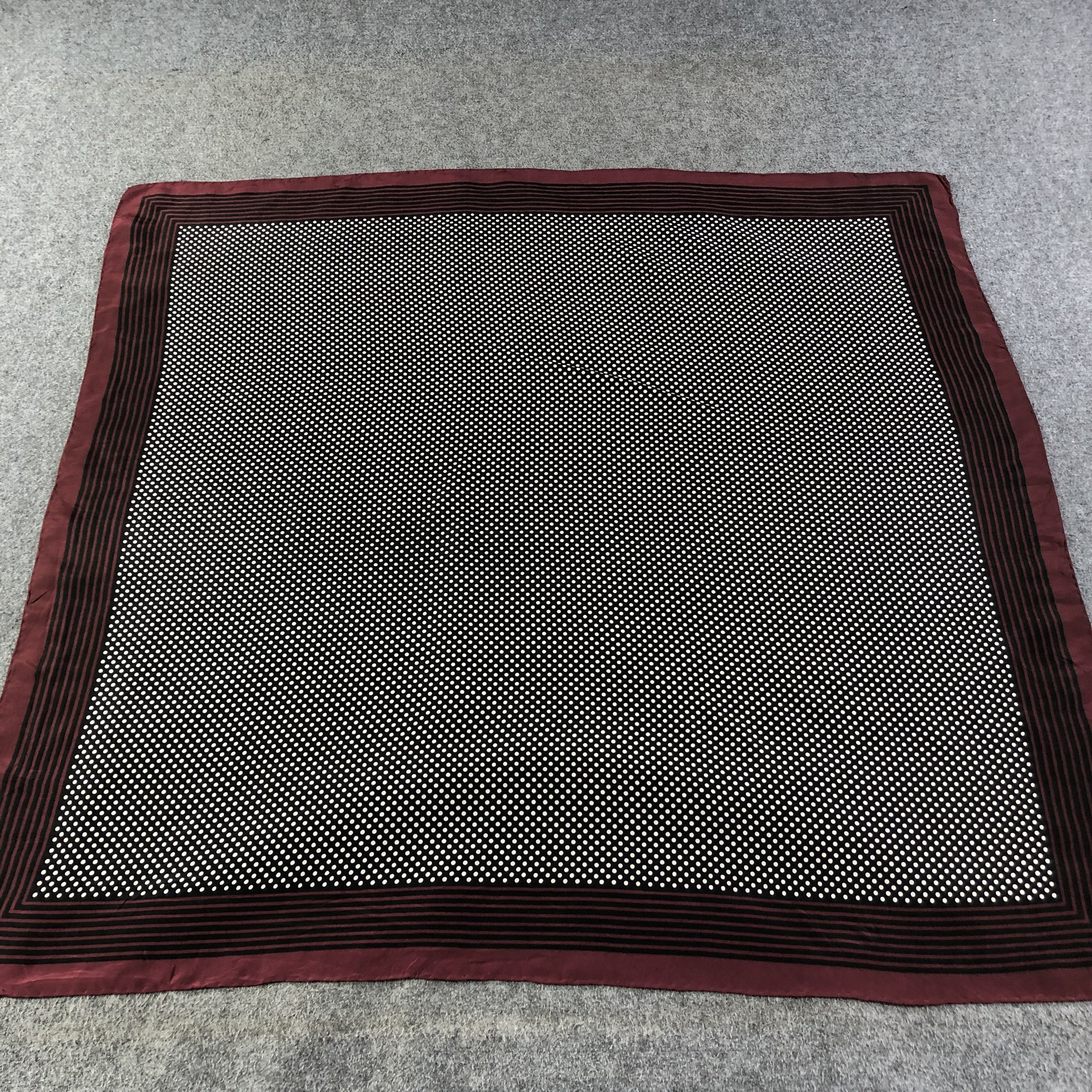 Vintage Vintage Hand Rolled Polka Dots Silk Scarf M725 Size ONE SIZE - 1 Thumbnail