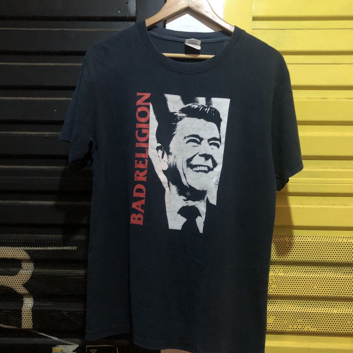 Band Tees × Gildan 2011 Bad Religion Band tee Size US M / EU 48-50 / 2 - 1 Thumbnail