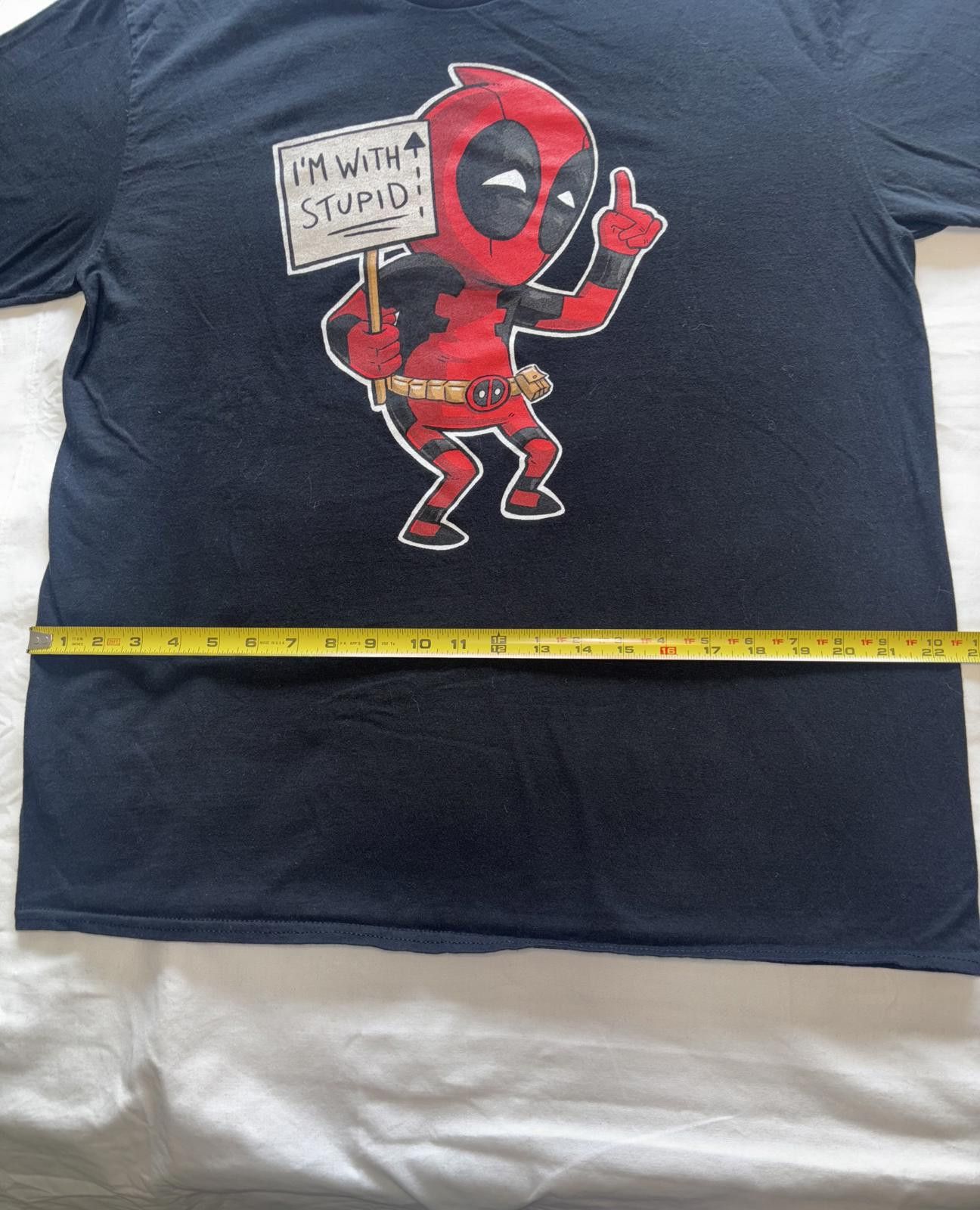 Gildan XL Gildan Deadpool Graphic T-Shirt - I'm with Stupid Size US XL / EU 56 / 4 - 5 Thumbnail