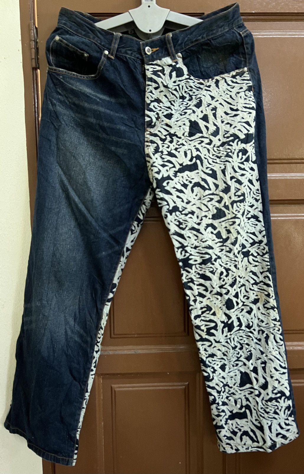 Japanese Brand FREAKY JEANS VERY RARE (GJ31) Size US 36 / EU 52 - 1 Thumbnail