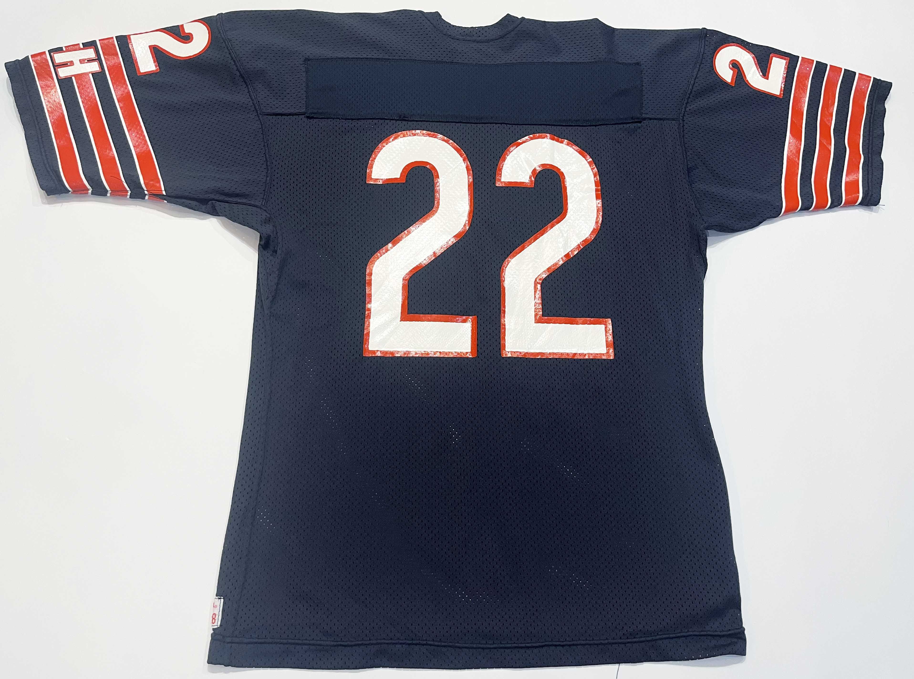 Wilson Vintage Wilson NFL Chicago Bears #22 Football Jersey Size US L / EU 52-54 / 3 - 4 Thumbnail