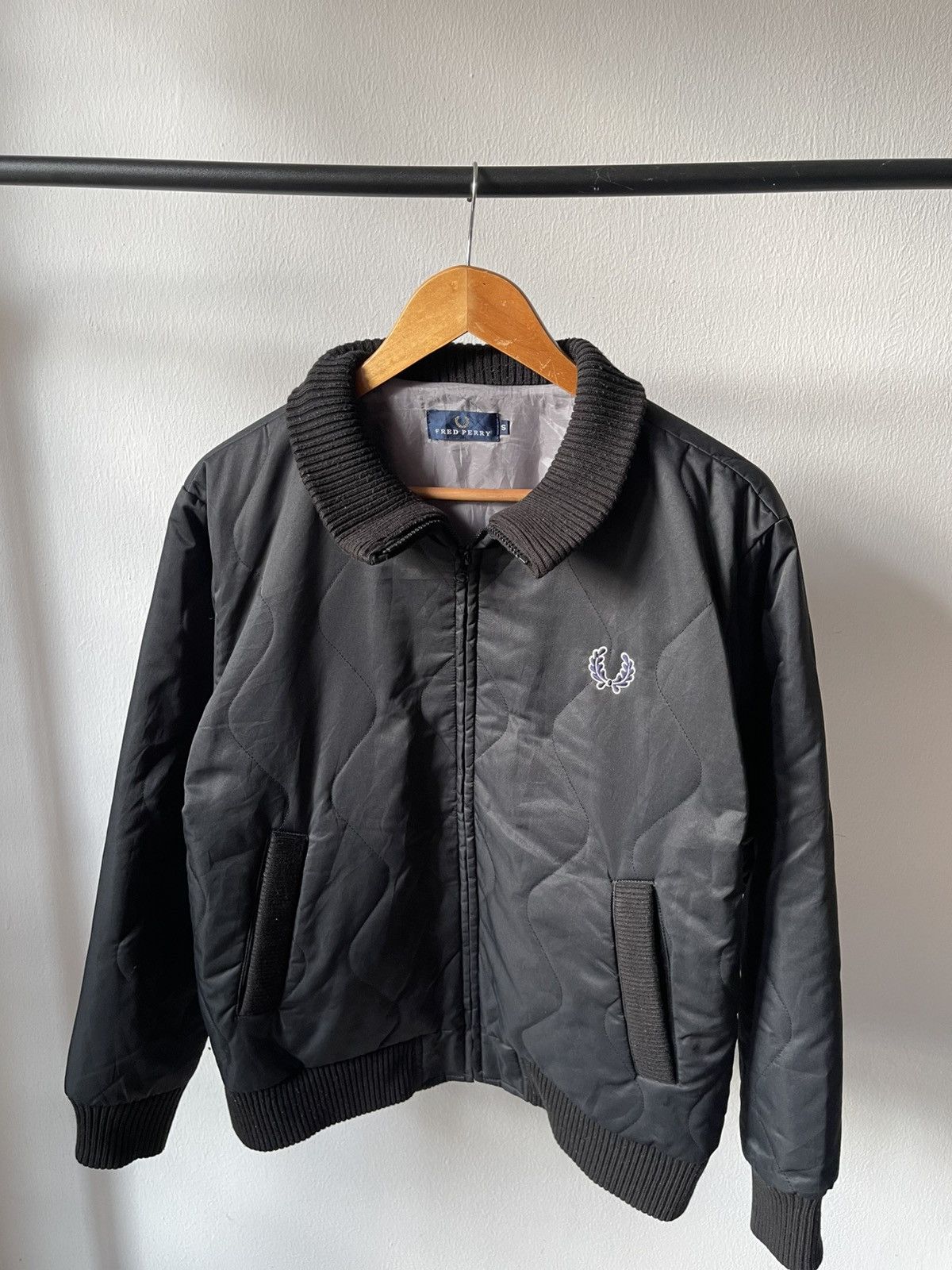 Fred Perry Vintage Fred Perry Quilted Bomber Jacket 11 Size US M / EU 48-50 / 2 - 1 Thumbnail