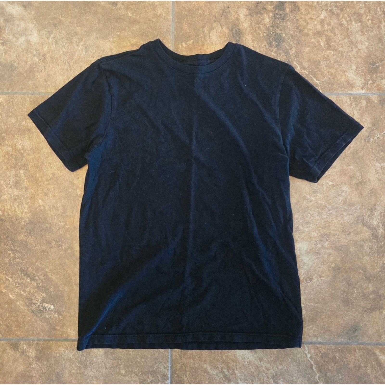 Other Black Basic | WN | Short Sleeve Size ONE SIZE - 1 Thumbnail