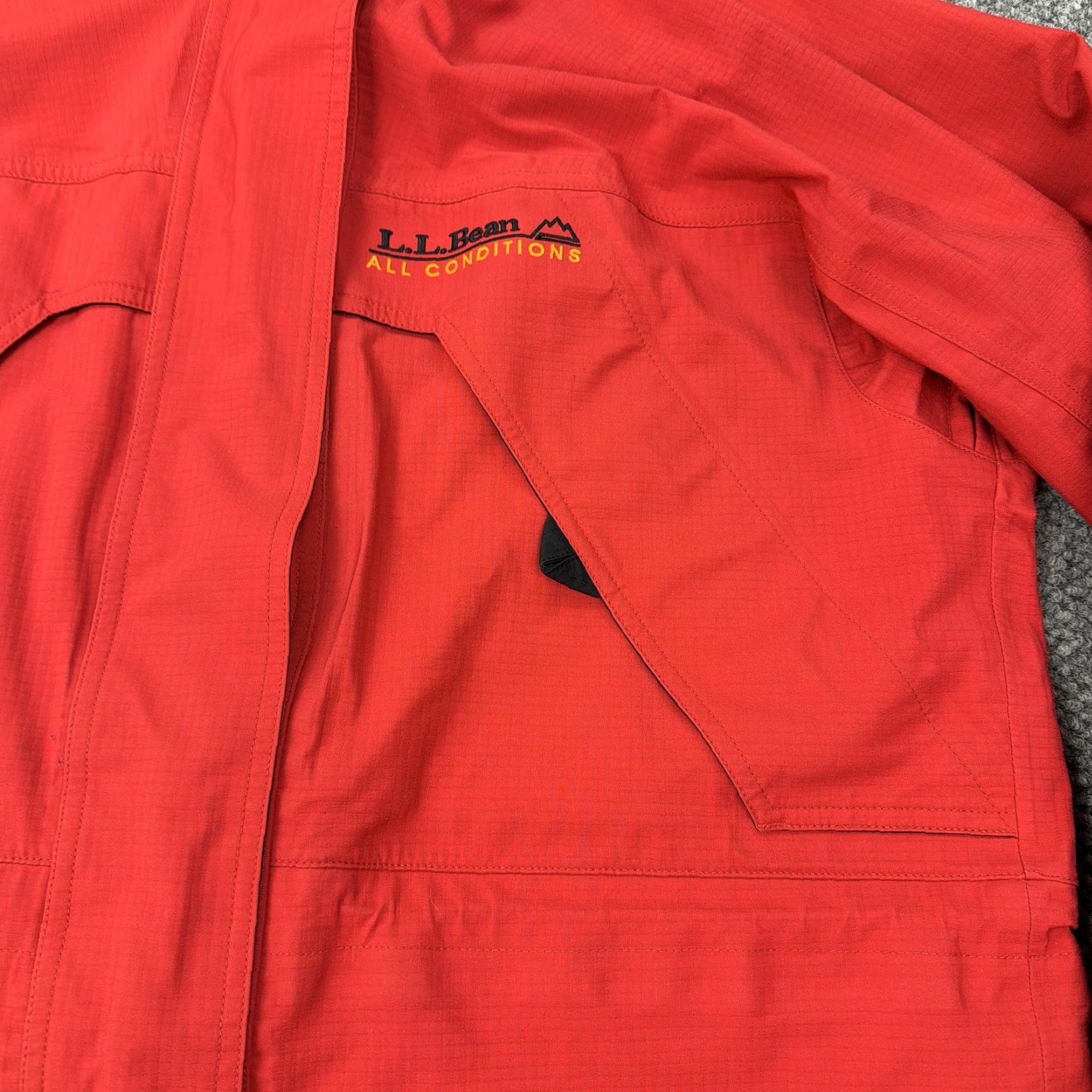 Vintage VINTAGE LL Bean All Conditions Jacket Womens Medium Hooded Waterproof Rain Coat Outdoor Size M / US 6-8 / IT 42-44 - 4 Thumbnail