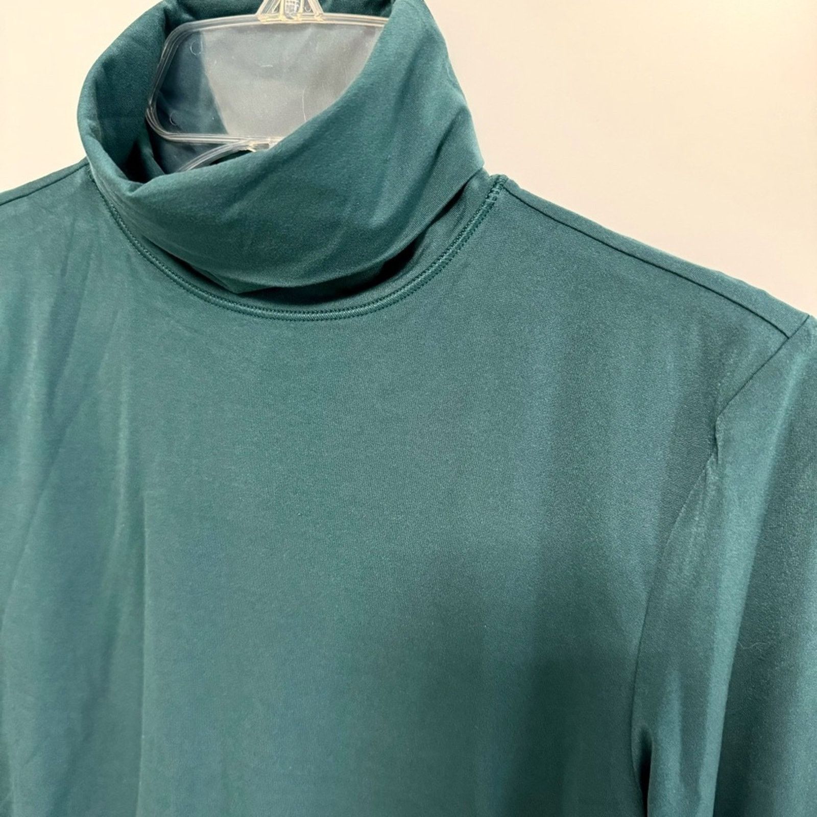 Lululemon NWT! Nulu Turtleneck bodysuit Lululemon in teal, Size XS Size XS / US 0-2 / IT 36-38 - 6 Thumbnail