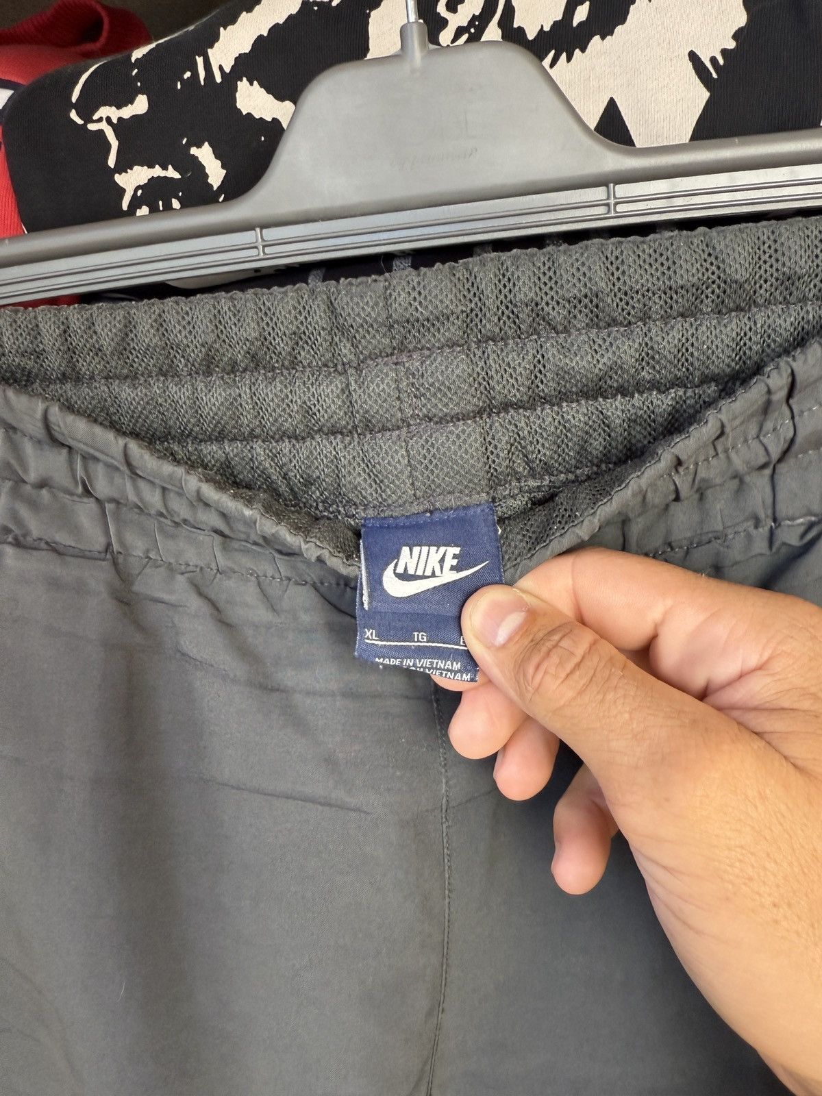 Nike Nike Vintage Parachute Y2K Nylon Pants Baggy XL Size US 36 / EU 52 - 12 Thumbnail
